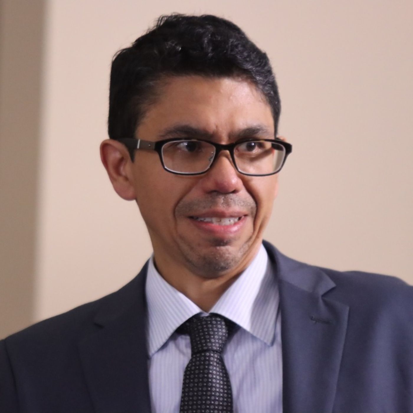 Luis Amador, Ministro de Obras Públicas y Transportes / Viernes 29 de setiembre 2023 episode artwork