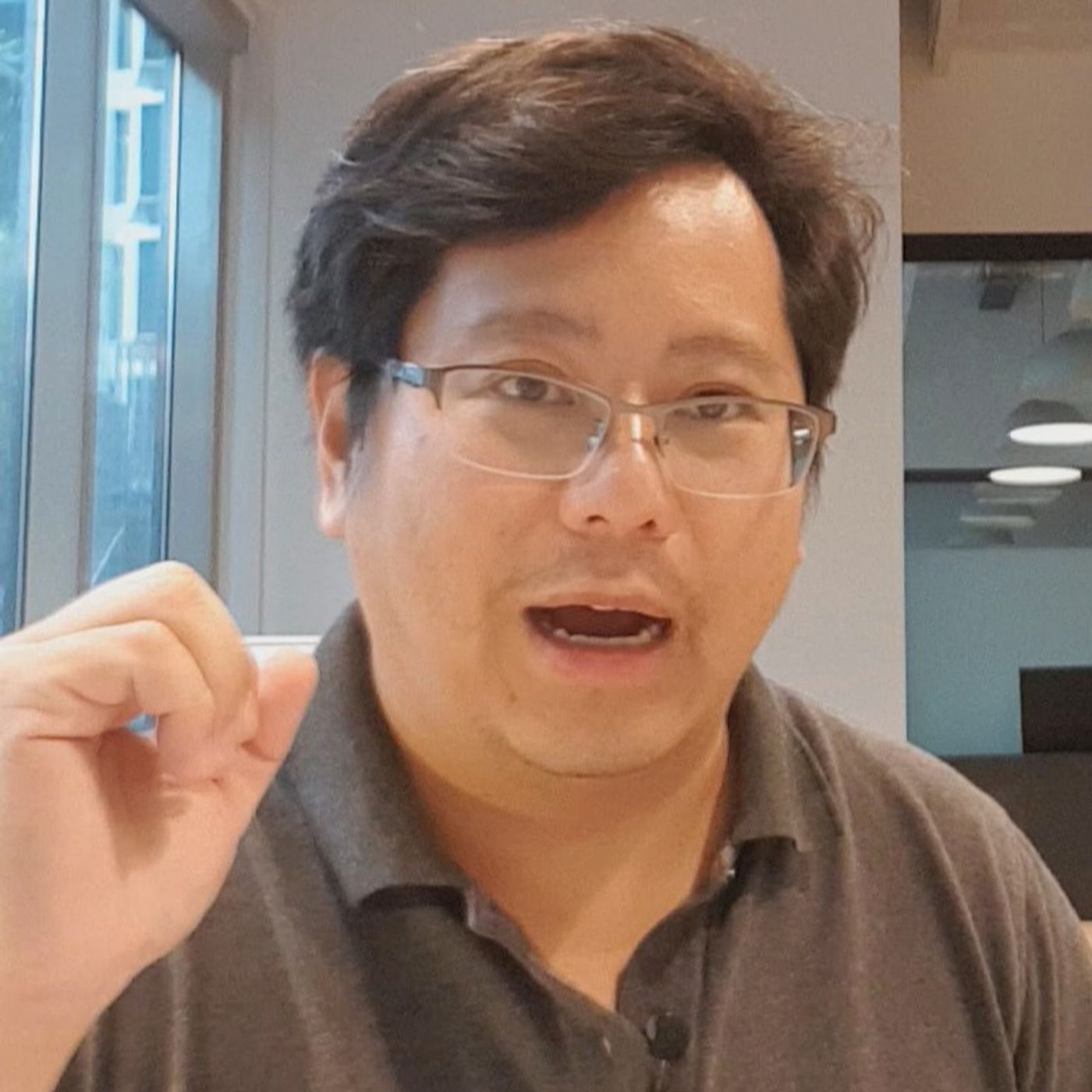 Lionel Yeo 🇸🇬 How to get off big cloud 🌧️
