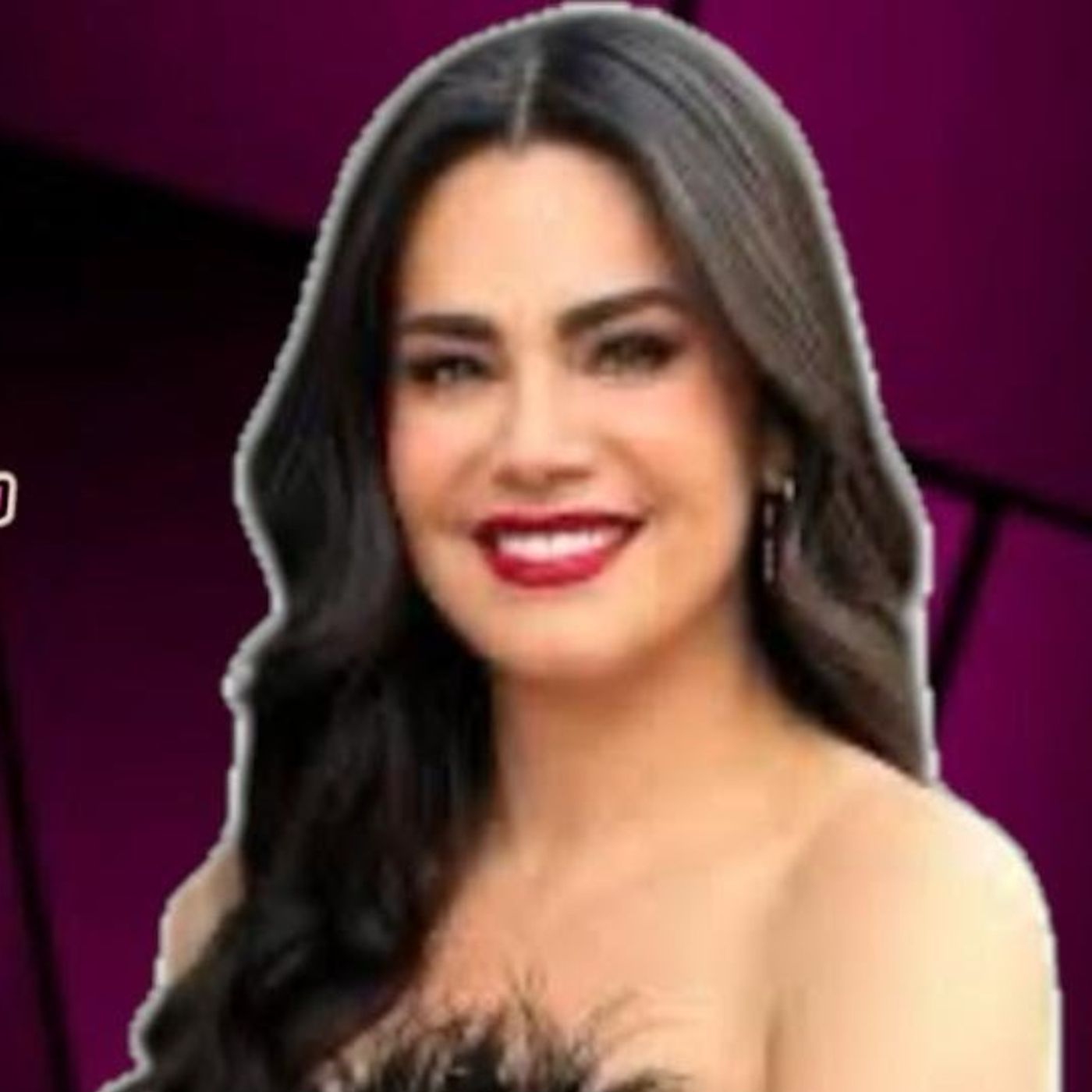 SACA LAS UÑAS Y LO DEFIENDE DE TODOS- Luz Elena González