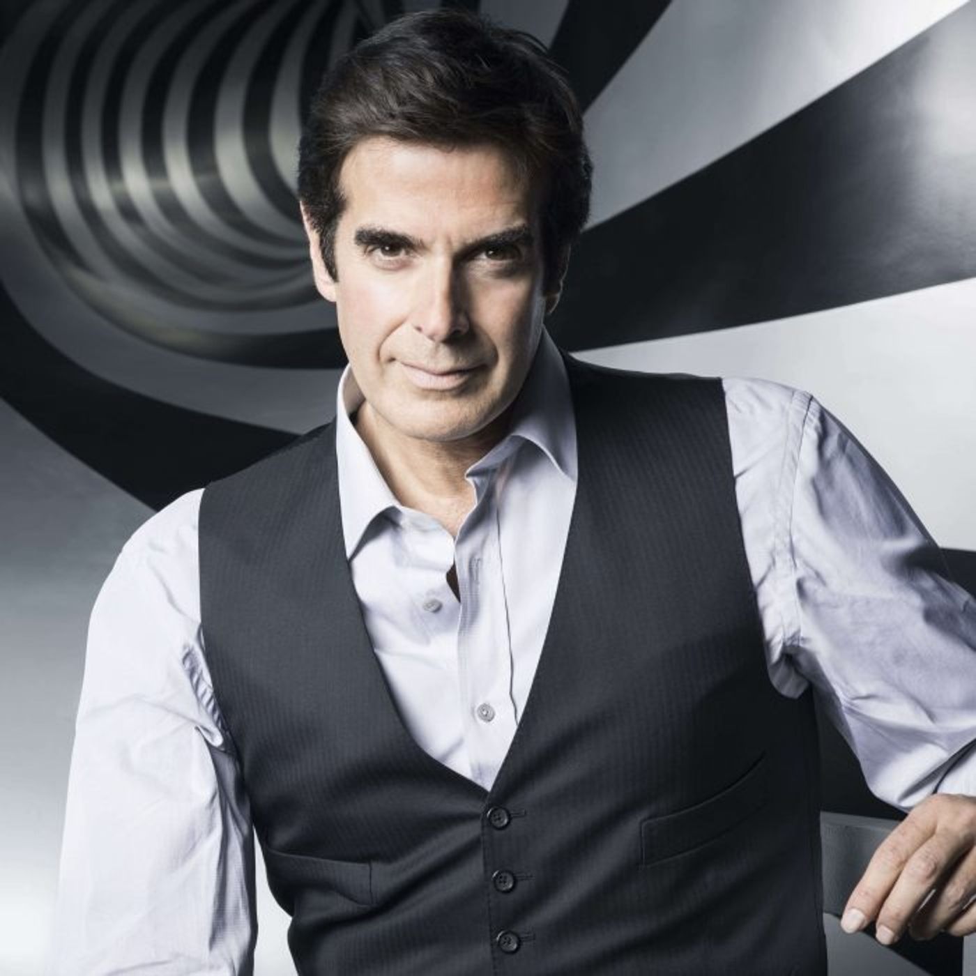 El es EL MAGO MÁS INFAME DEL MUNDO-David Copperfield