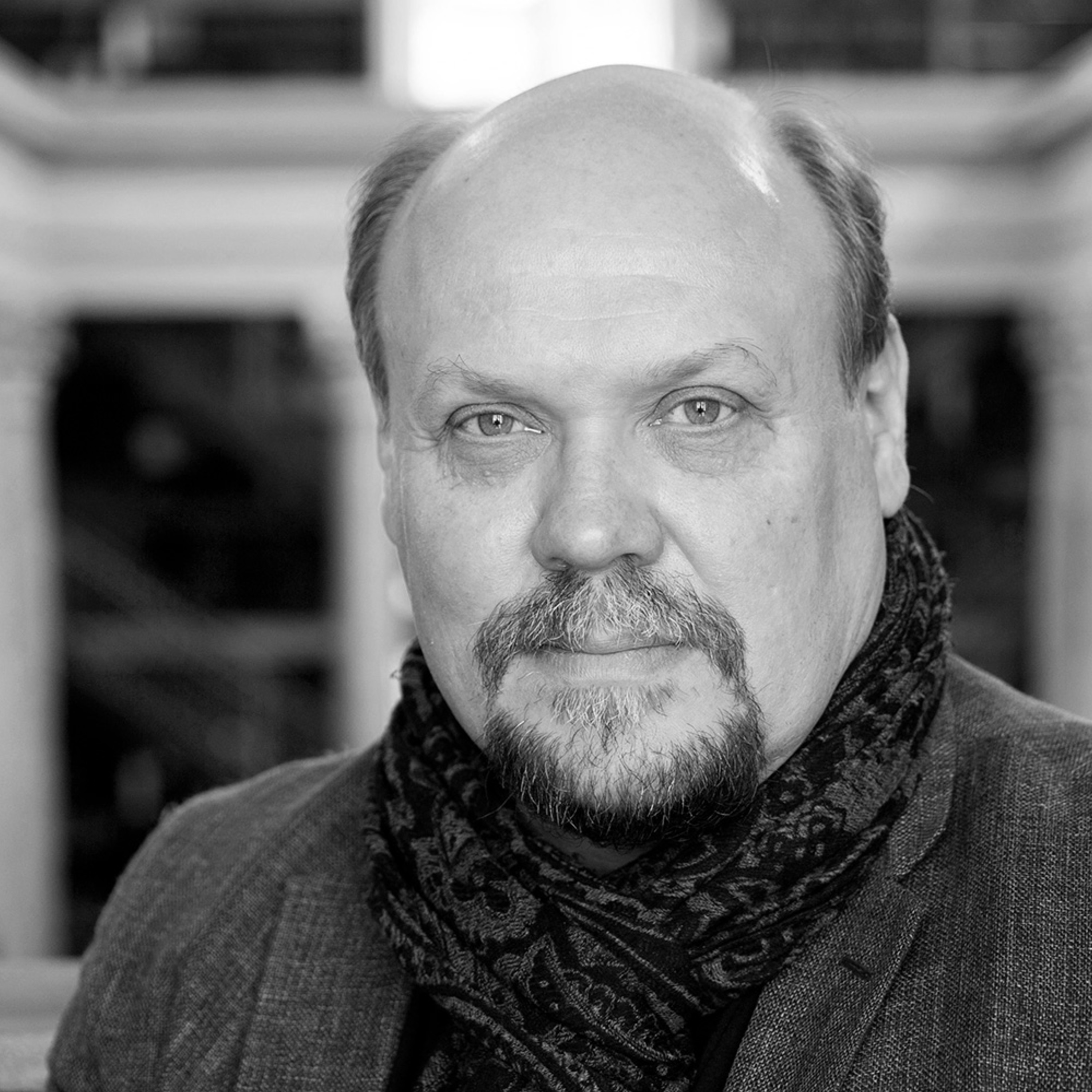 Hannu-Pekka Björkman lukee kolumnejaan