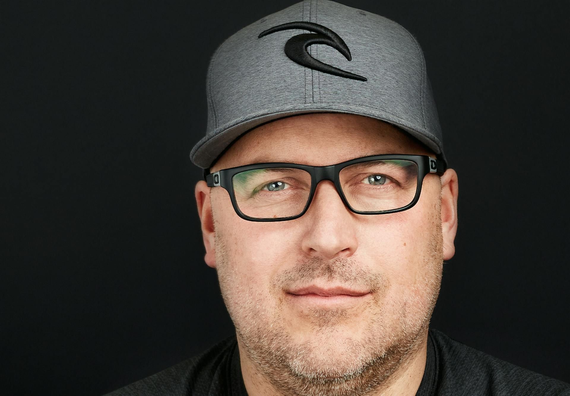 Groundswell: The Unseen Wave of Business Growth with Scott A. Martin