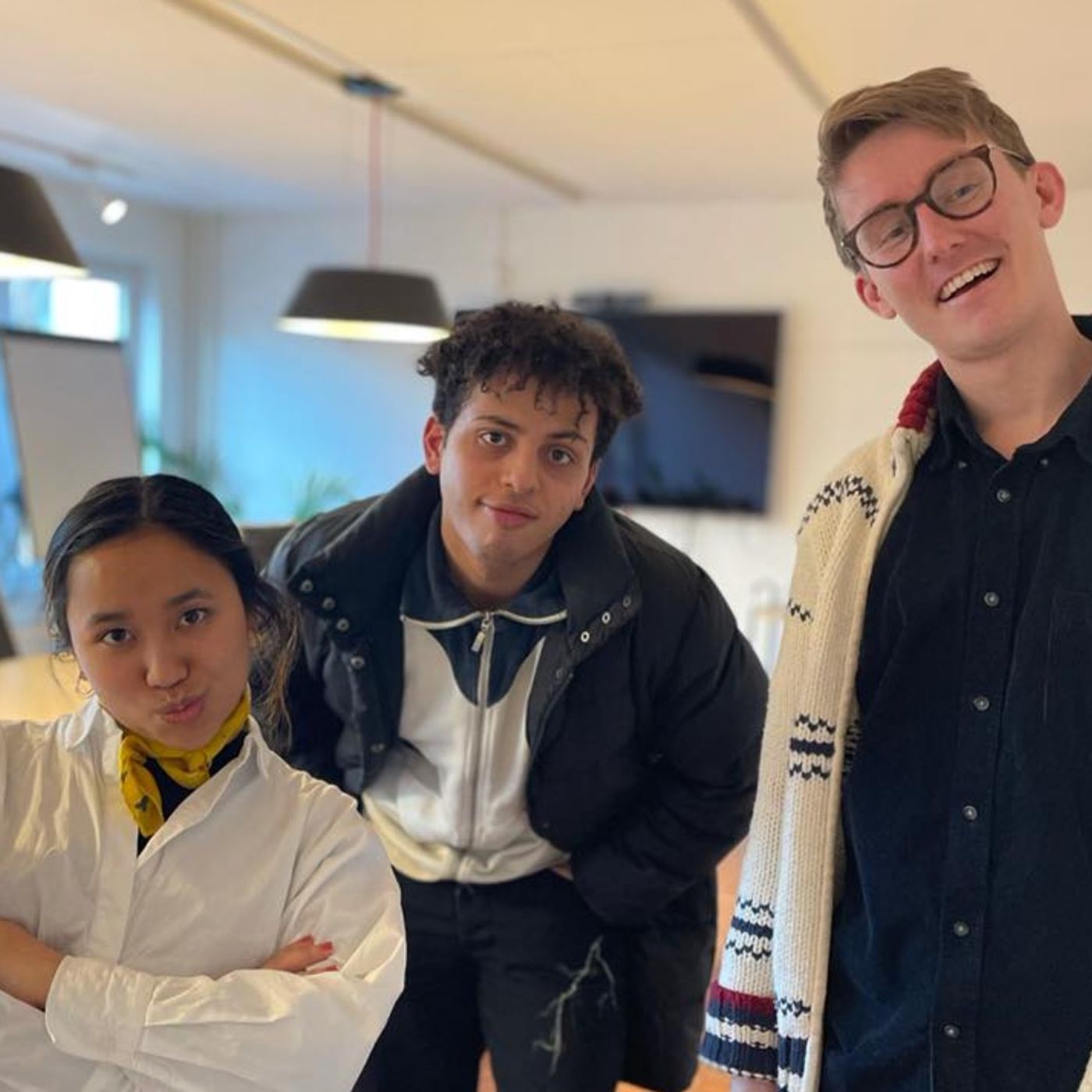 Kampen om å være innafor og tapt barndom m/Mustafa Hasan Kampen om å være innafor og tapt barndom m/Mustafa Hasan