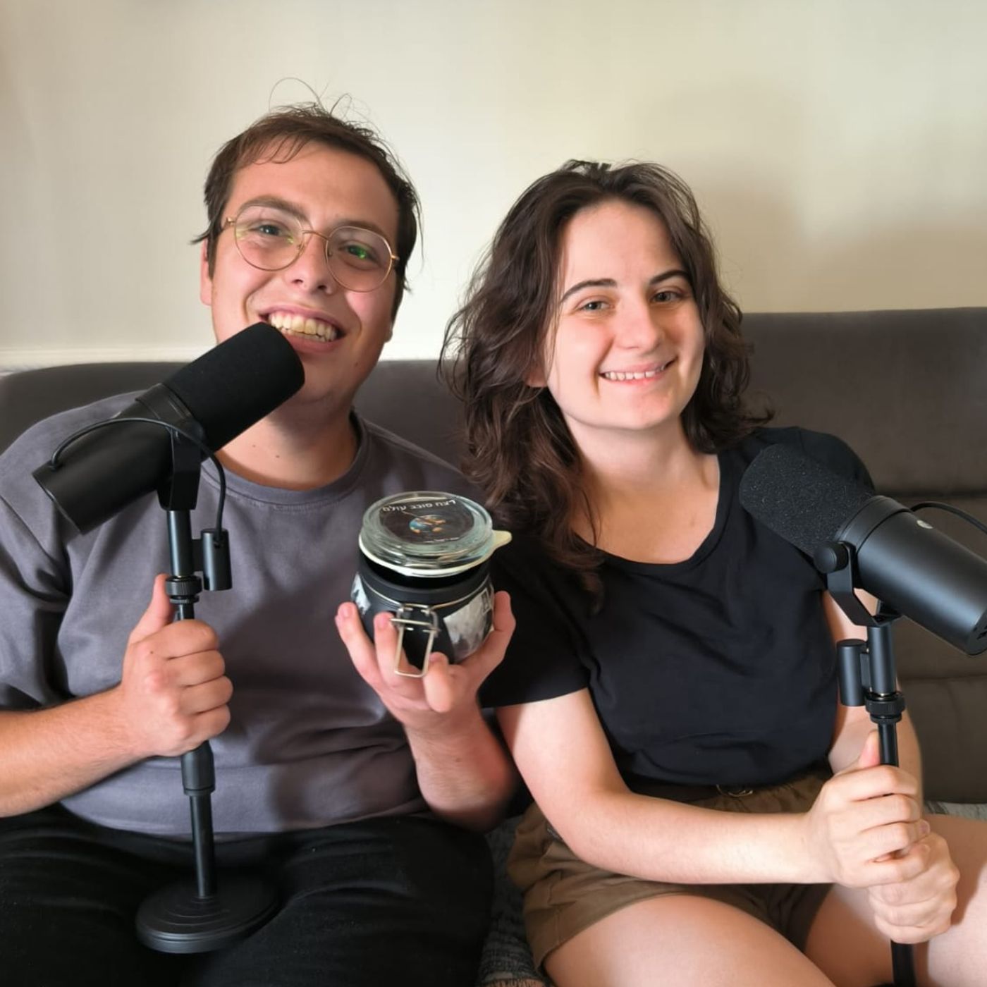 עונה 1 פרק 28: פרק סיום עונה- שאלות תשובות