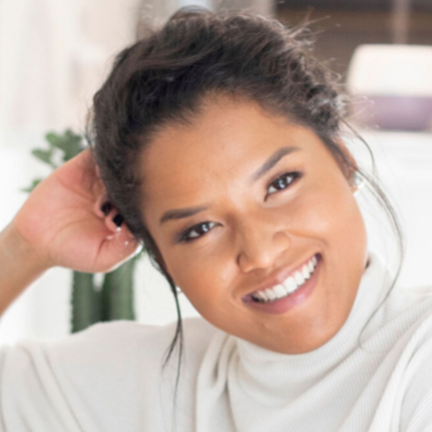Living from Intuition and Self-Compassion with Sandy Vo