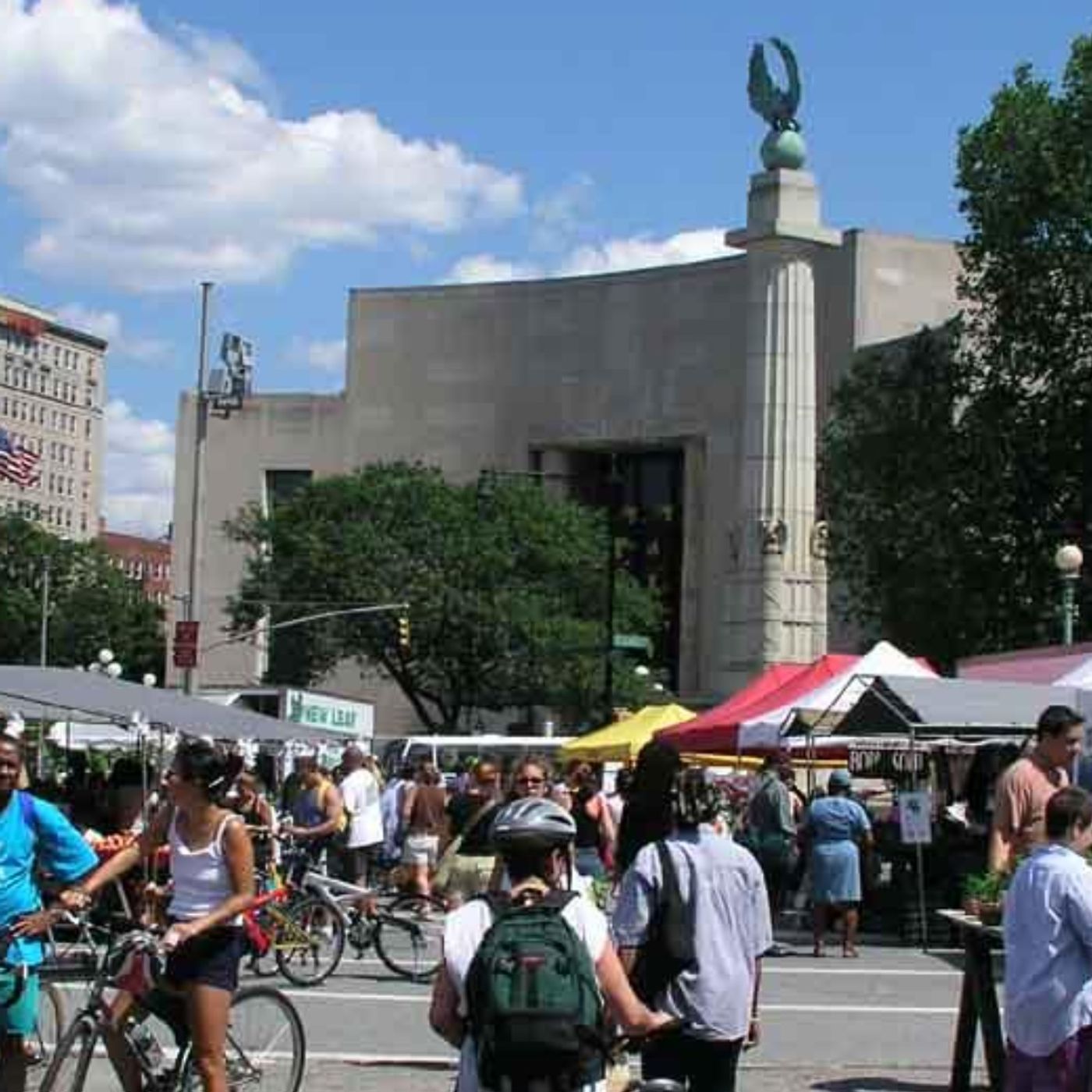A Pedestrian-Friendly Grand Army Plaza?
