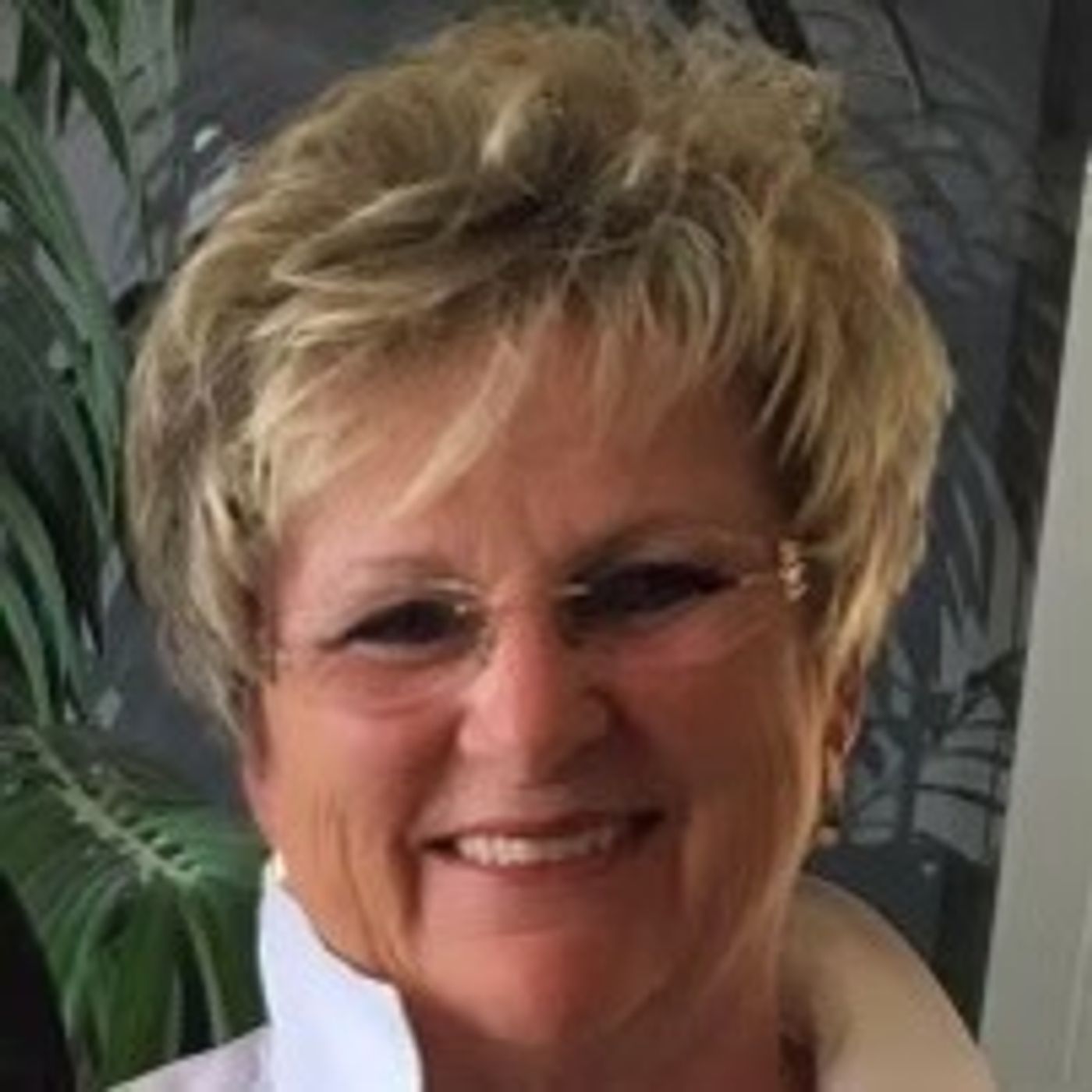 Multiple Myeloma Survivor Diane Raab episode artwork