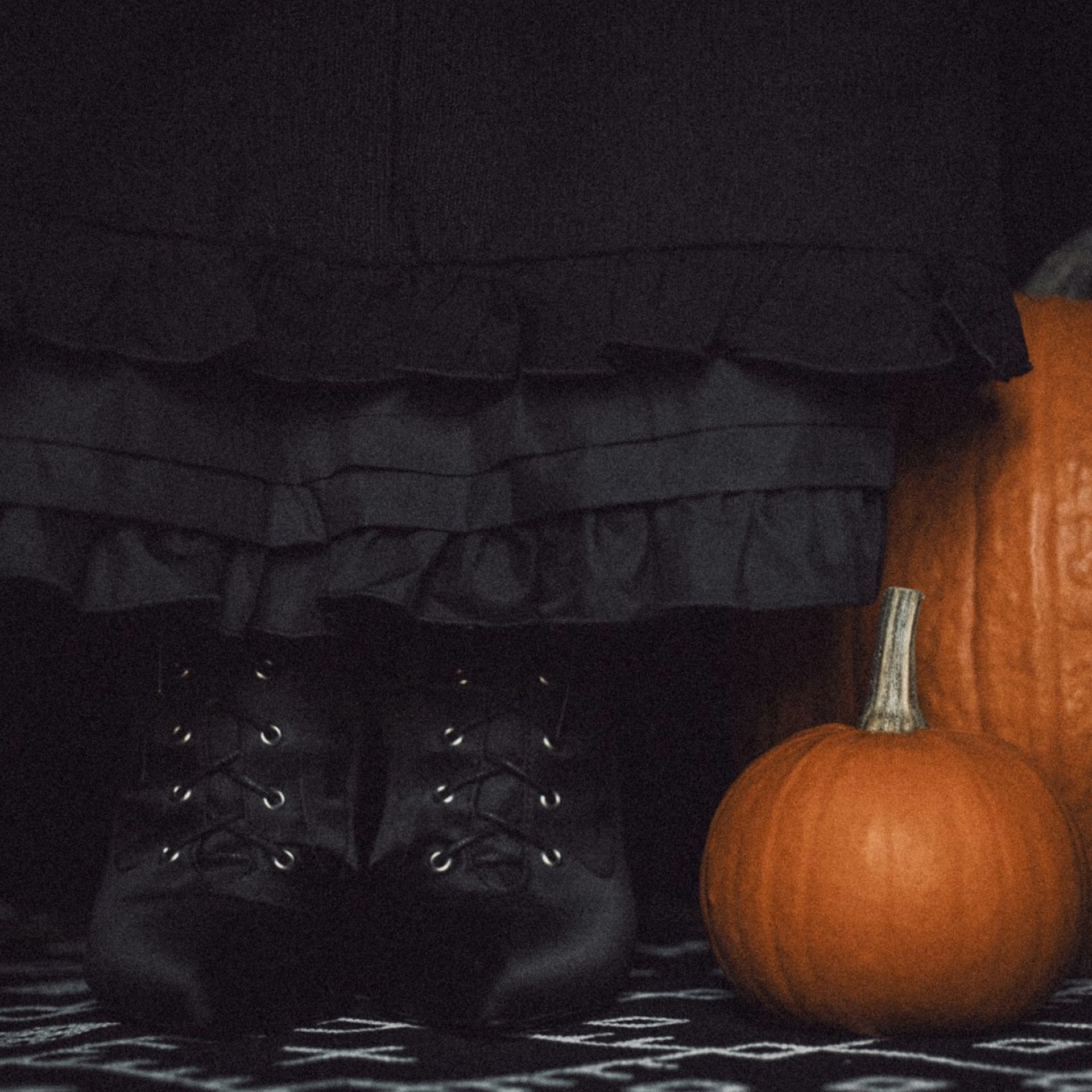 60 Seconds for Story Prompt Friday: The Witch of Whidbey on Helpers, Risk & Letting Go