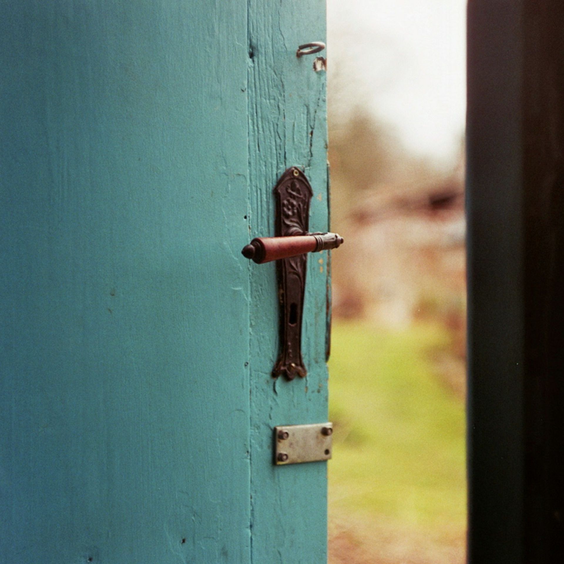 60 Seconds for Story Prompt Friday: Defy Resistance & Take That First Step!