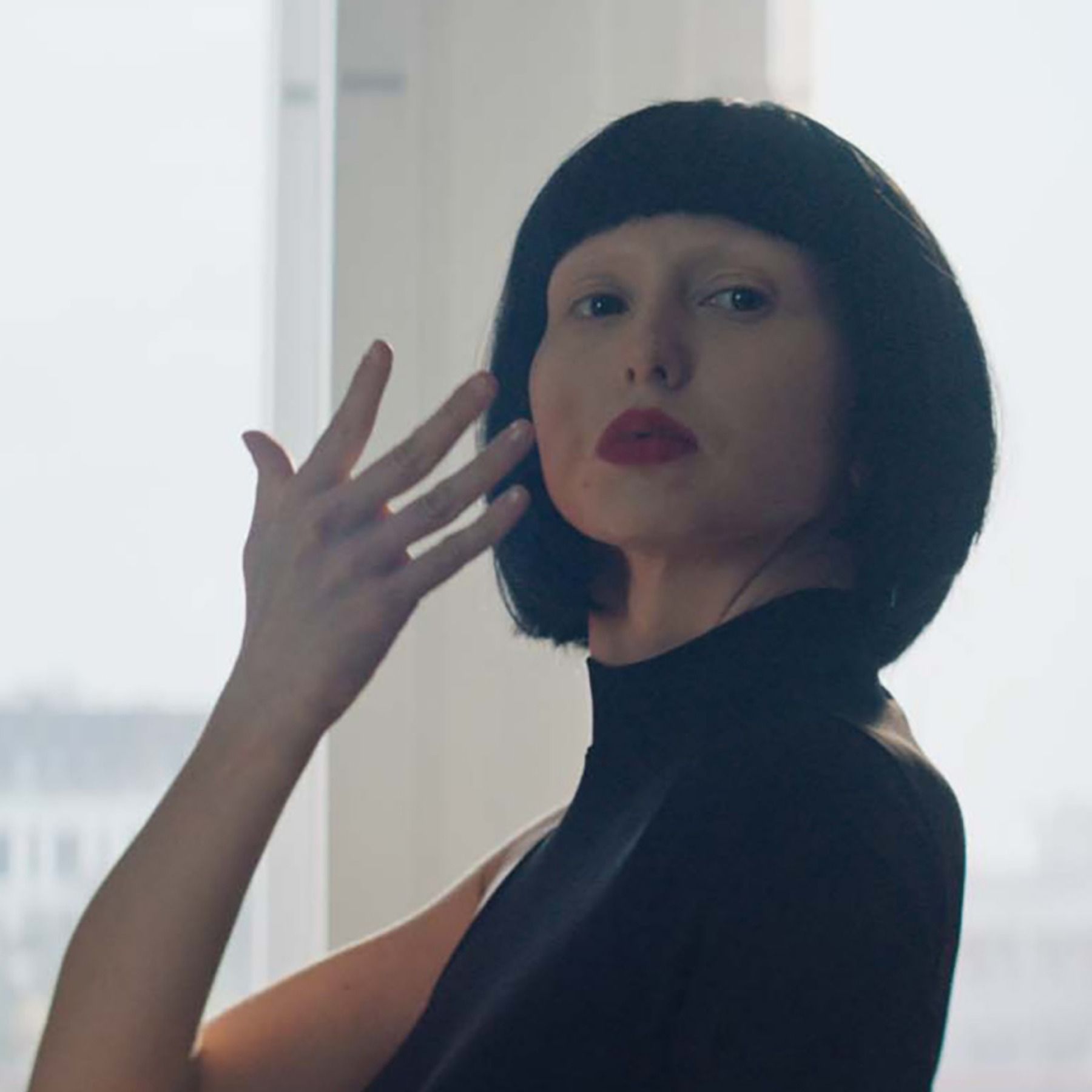 Artykuł: „Vogue Polska” x BMW Art Academy: Sztuka współczesna na wielkim ekranie Episode cover