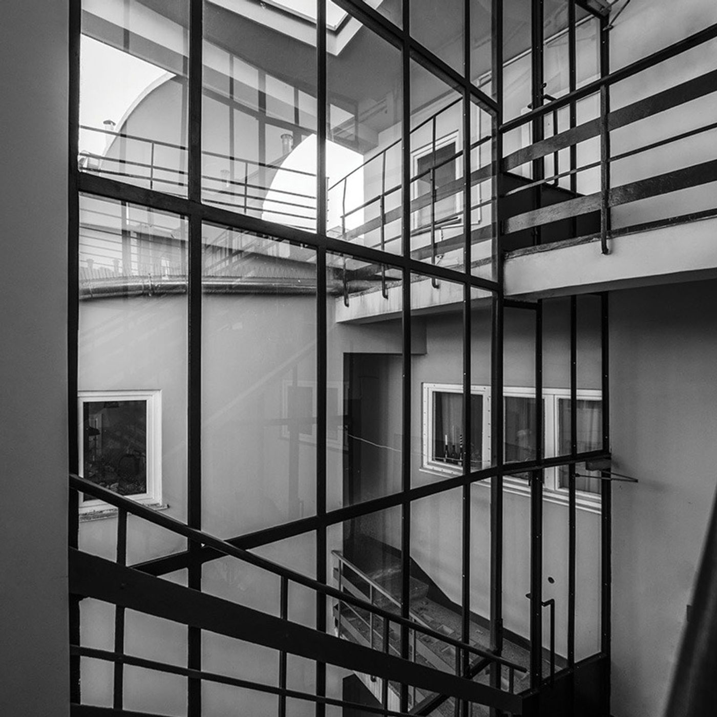 Artykuł: Najważniejsze książki o designie i architekturze z 2025 roku pomagają nam lepiej zrozumieć świat Episode cover