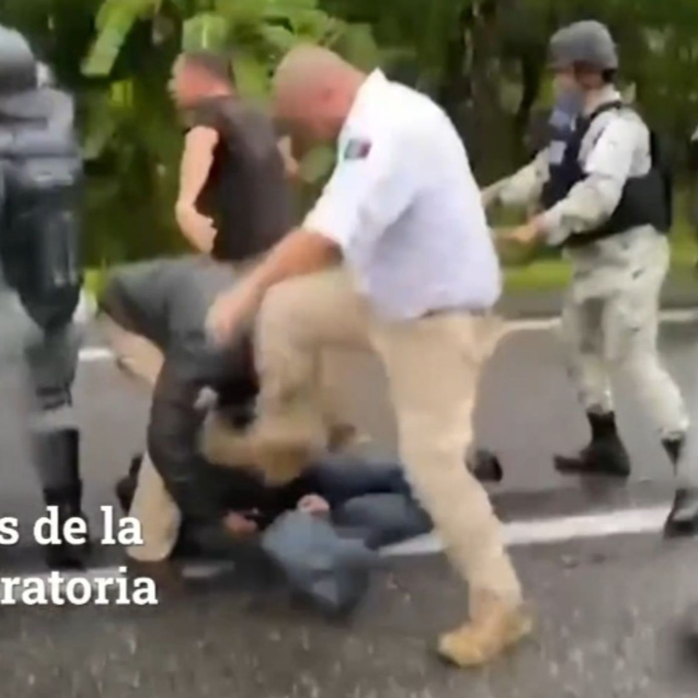 Brutalidad y discriminación a caravanas de migrantes en la frontera sur de México
