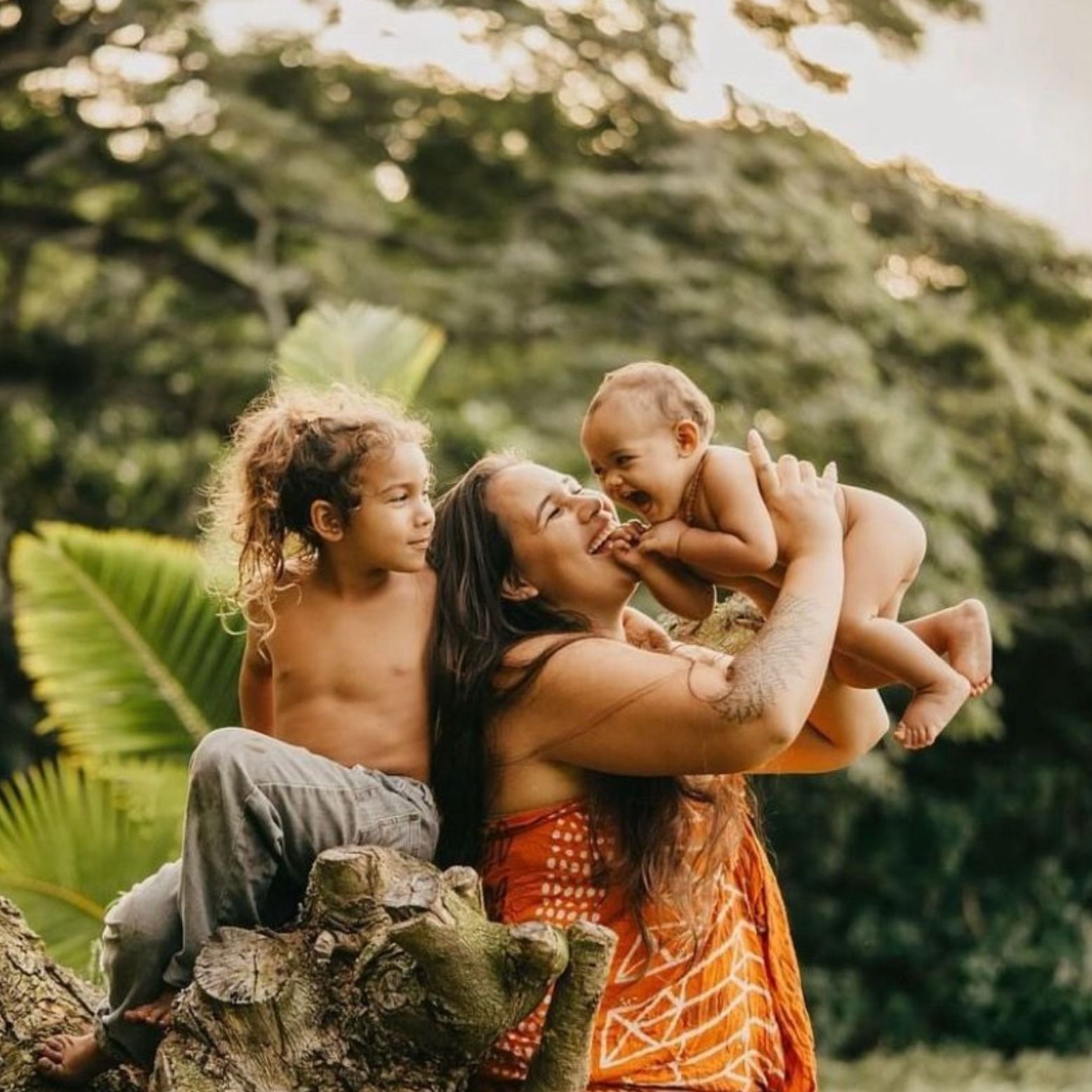 PuaOEleili: Re-membering Hawaiian Birth Practices through Ancestral Wisdom