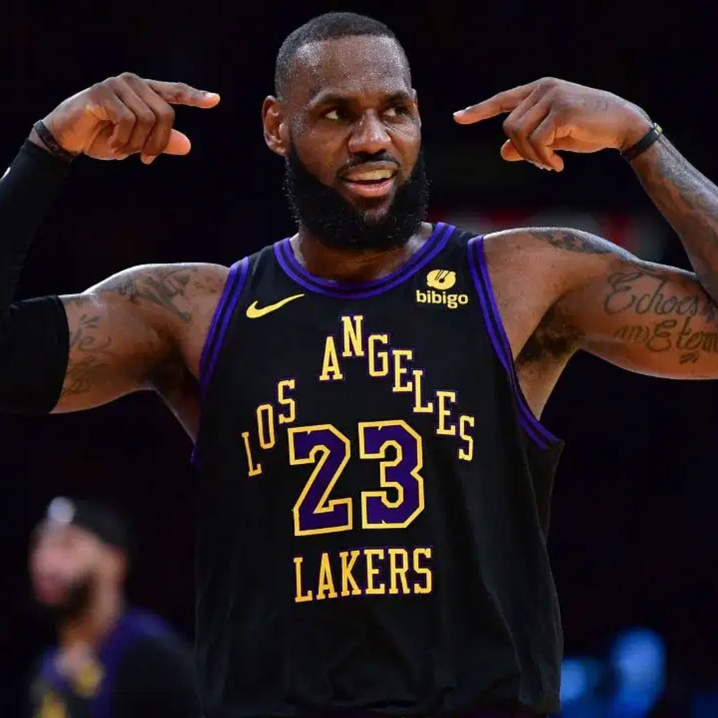 IST: зіркові вечори від ЛеБрона та Халібьортона | NBA 2023-24 episode artwork
