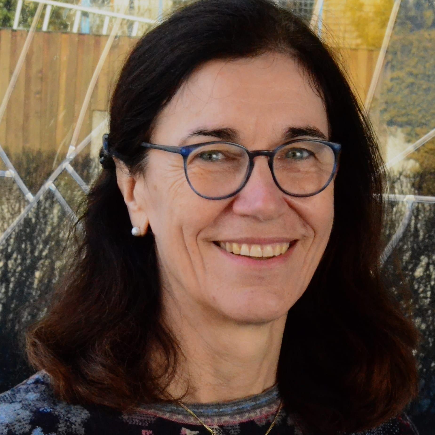 83: Andrea Petritsch über die Frage, wie wir uns Gott in dreierlei Gestalt vorstellen können