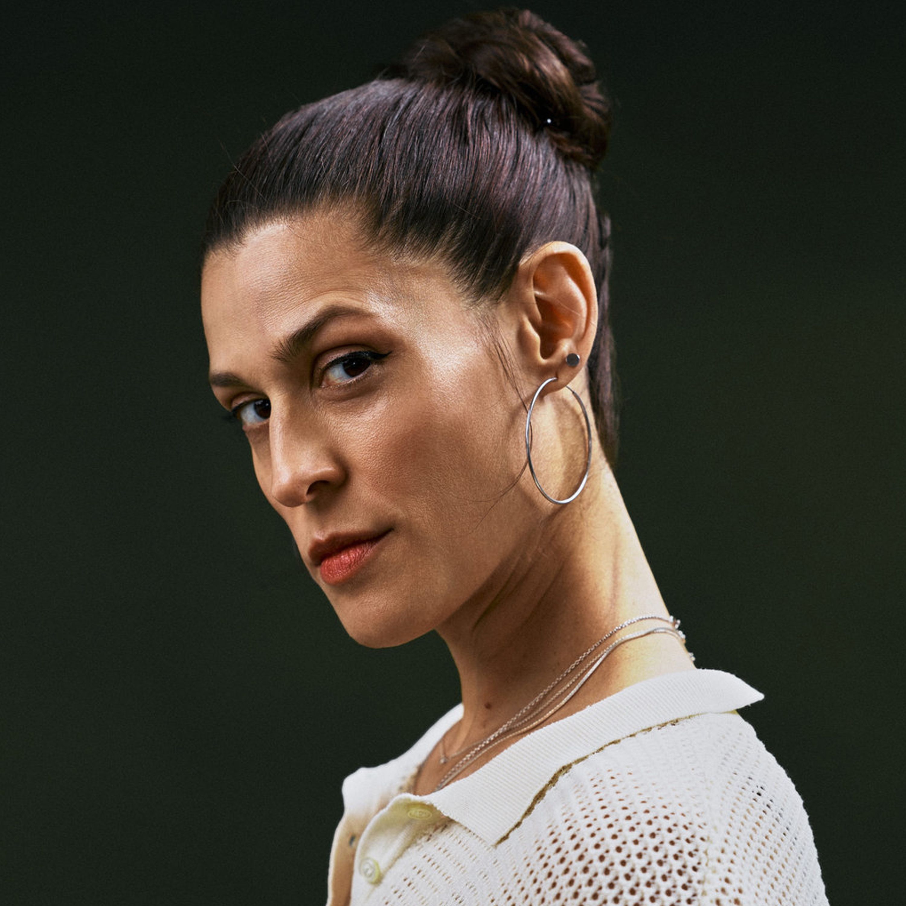 Storyteller Dessa Calls Attention to Current Events, In-Studio