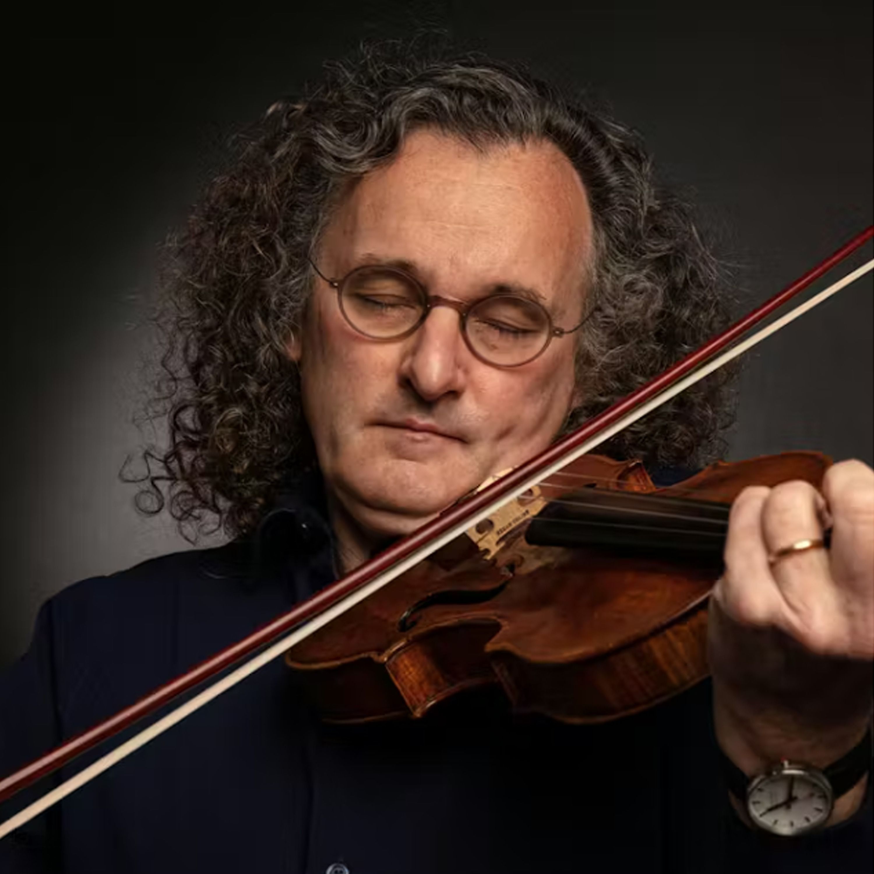 Fiddler Martin Hayes and Guitarist Kyle Sanna Keep Irish Traditional Music Ever New