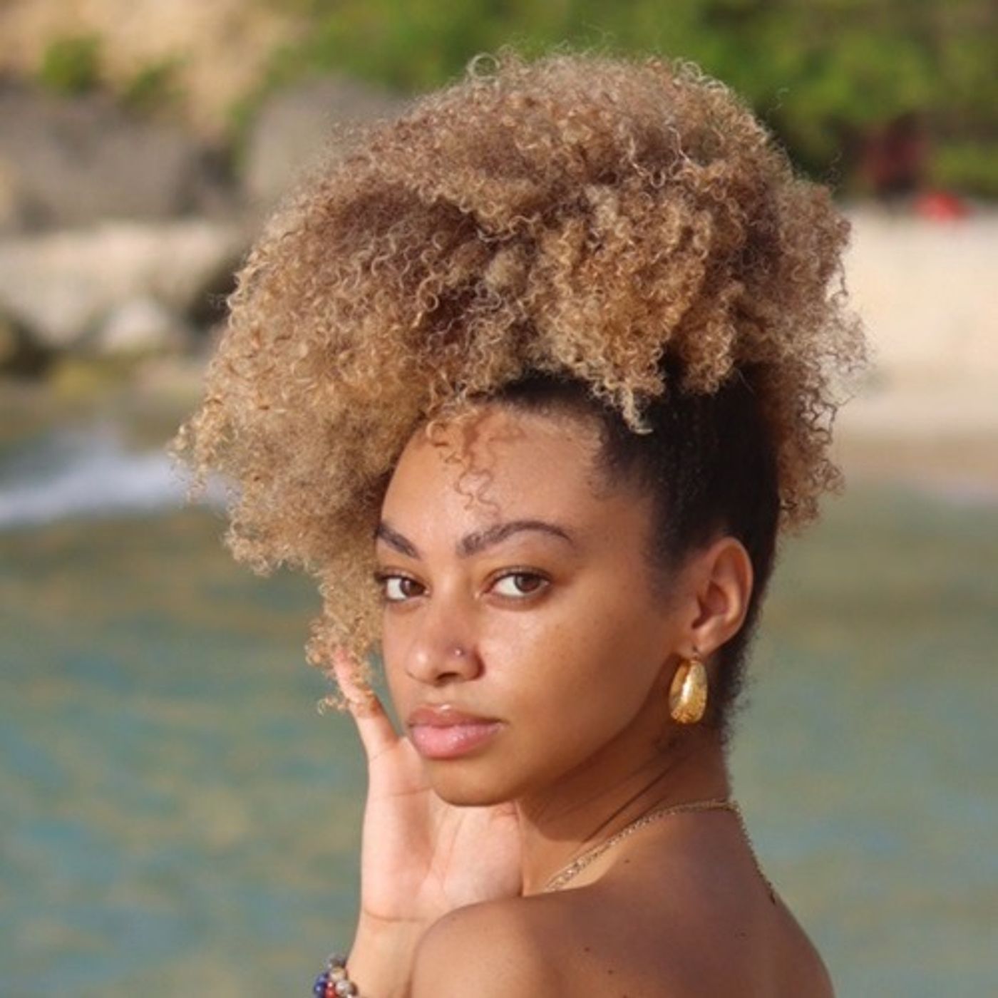 Medical Student Channels Higher Beings