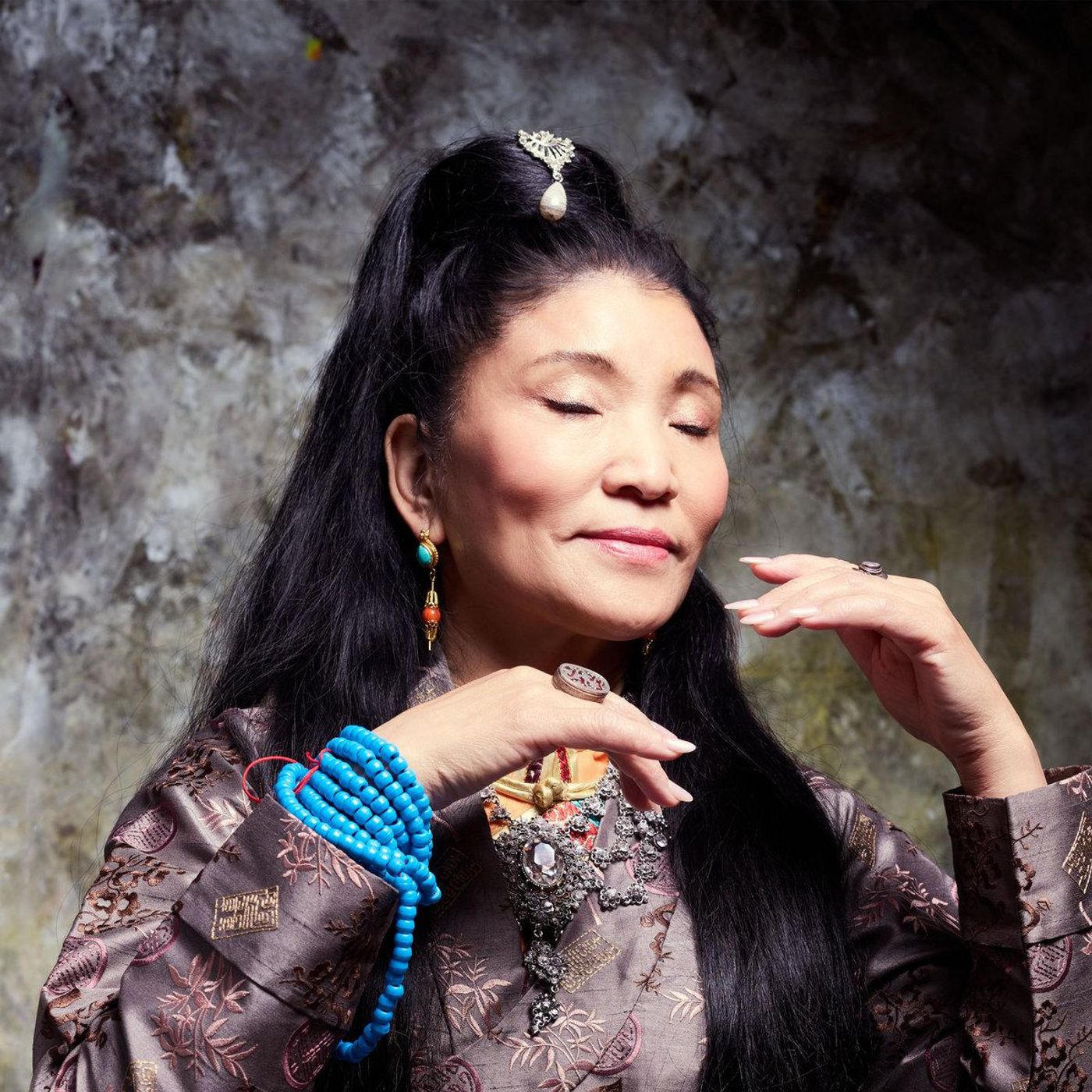 The Songs and Prayers of Tibetan Singer Yungchen Lhamo