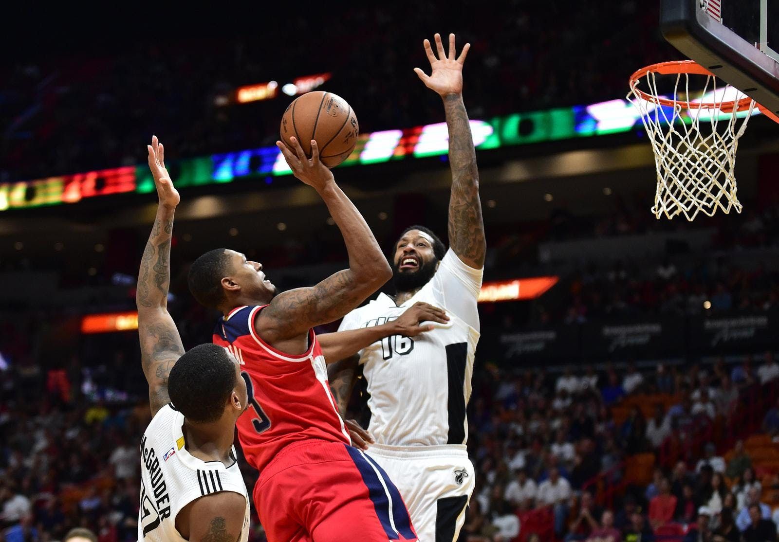 LOCKED ON WIZARDS -- 12/12/16 -- Too Much Wall And Beal?