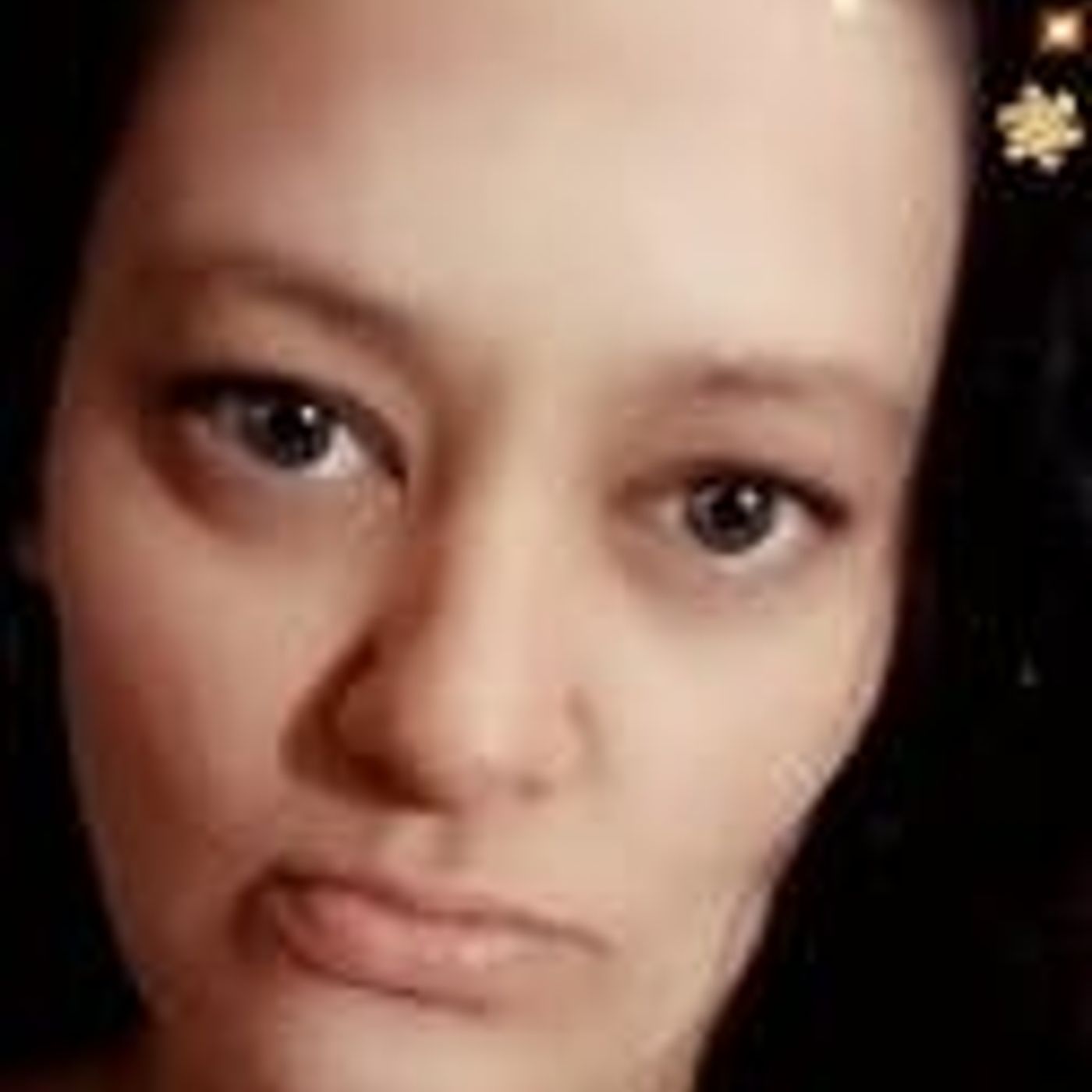 Episode 502: Tanova Tila Ross: Hands Full