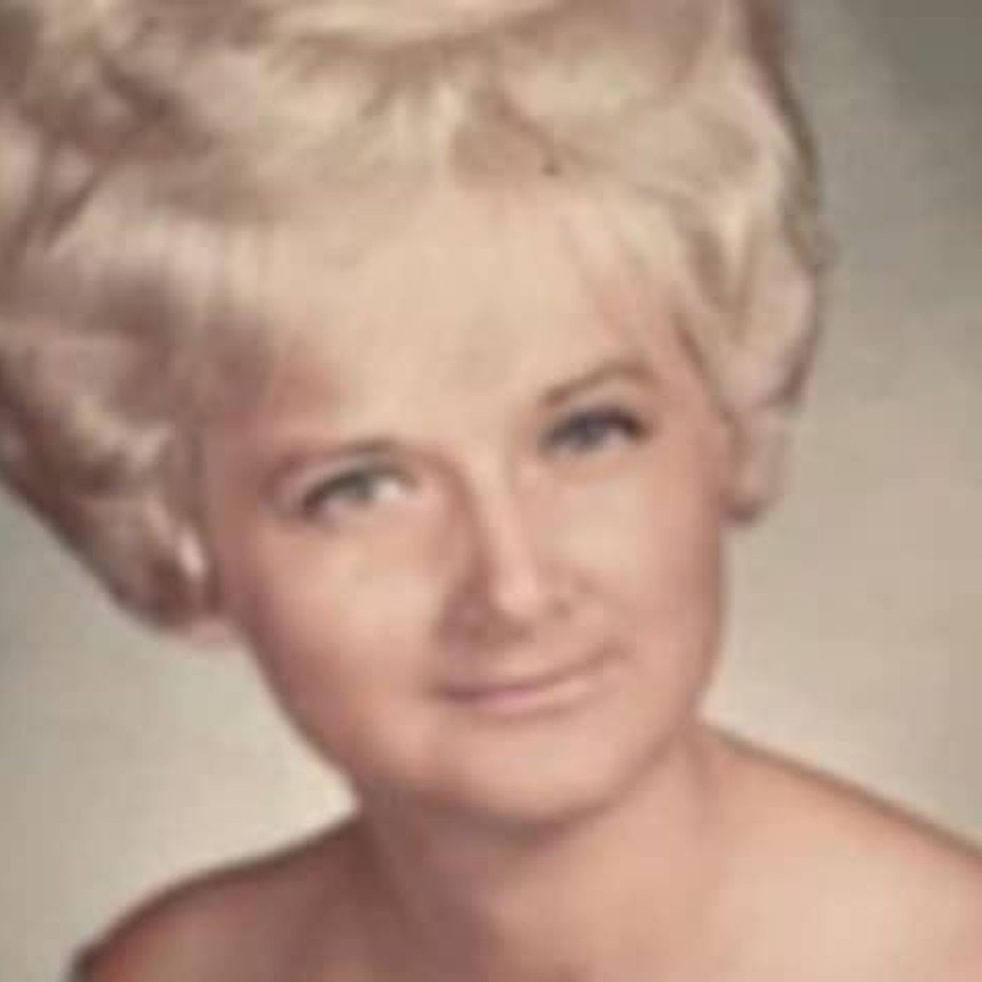 NEW EPISODE!!!! Episode 480: Nancy Sue Braddock: All That Glitters