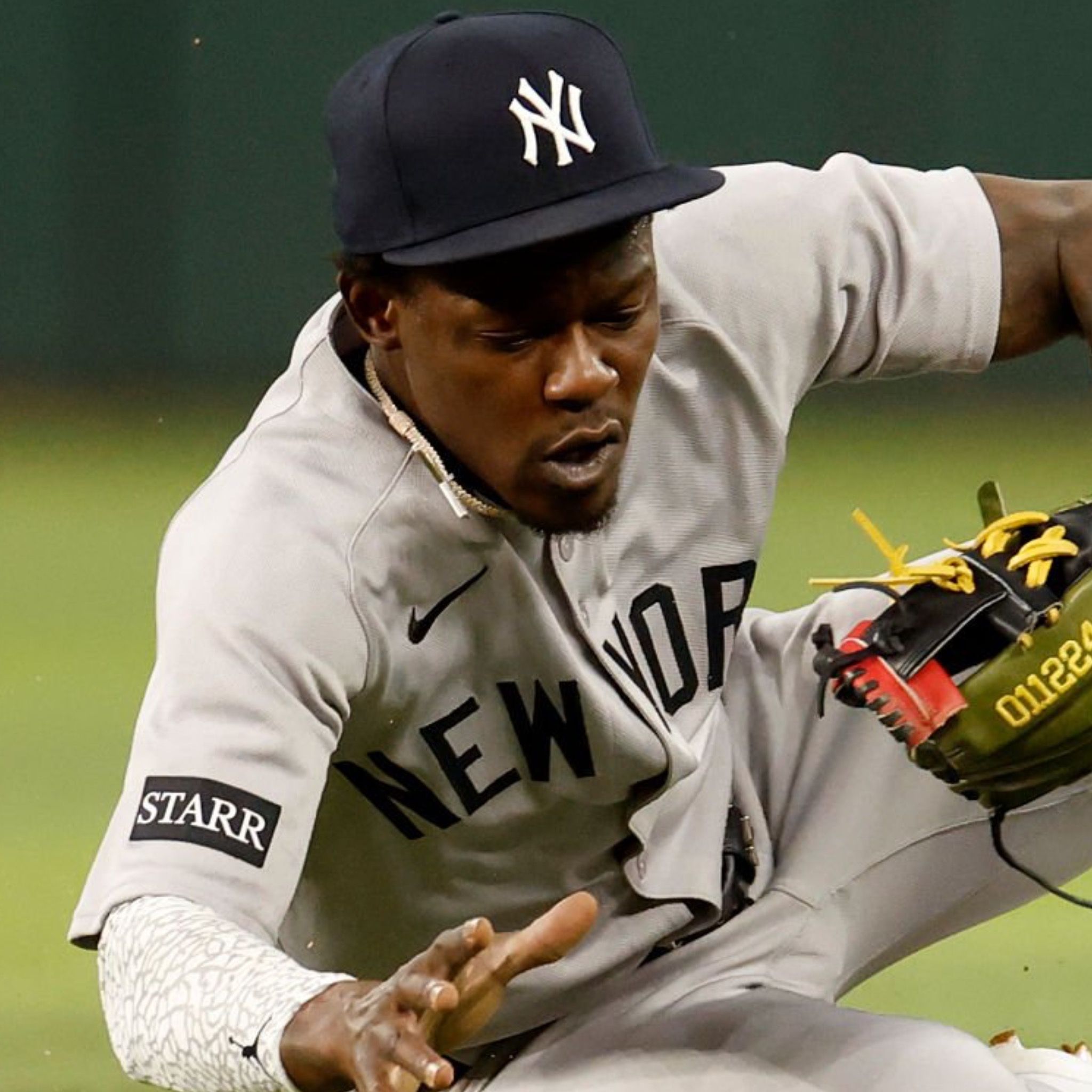 Voicemails: Judge Returns, Fans Still Ticked