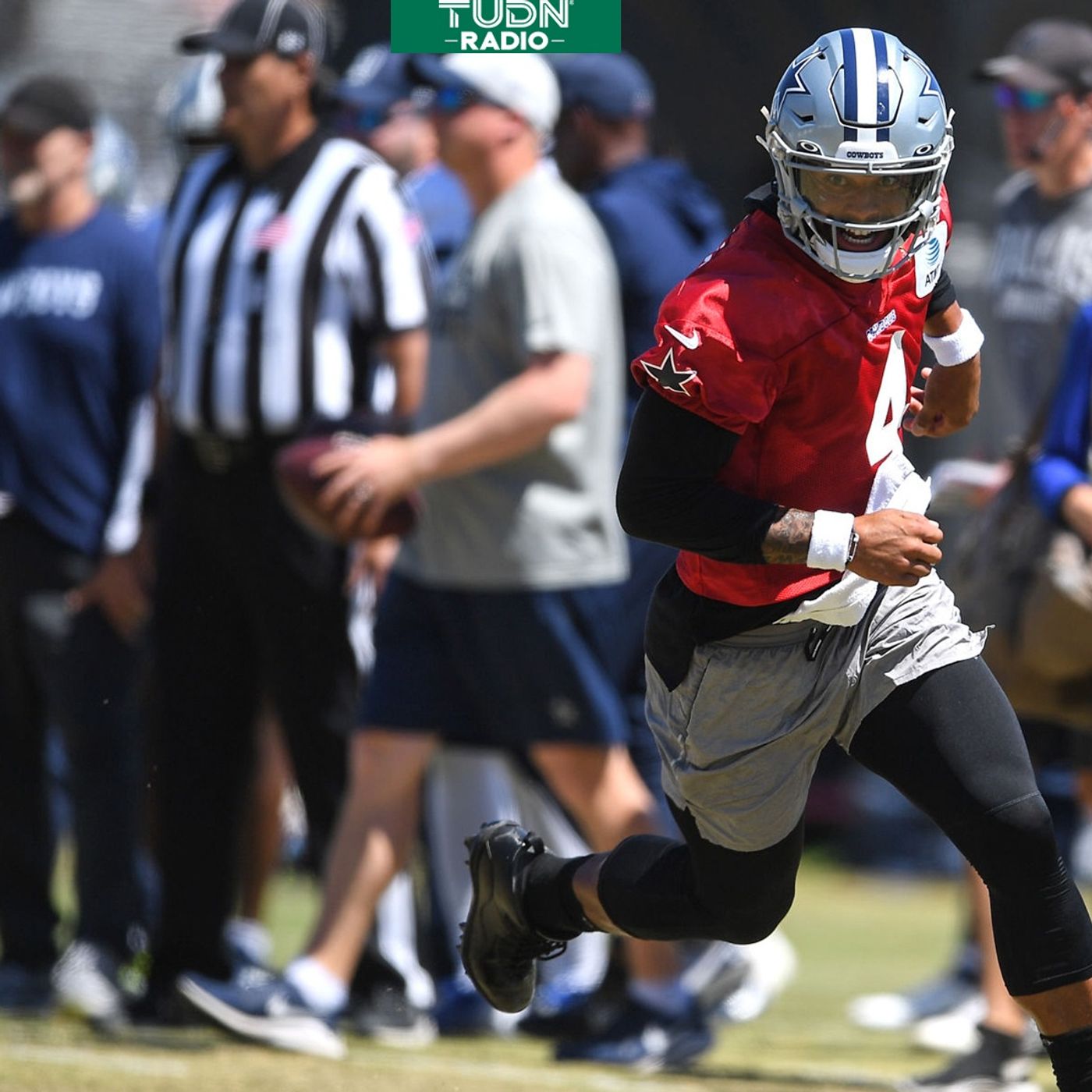 Dak Prescott, sufre lesión en el hombro a un mes del inicio de la NFL