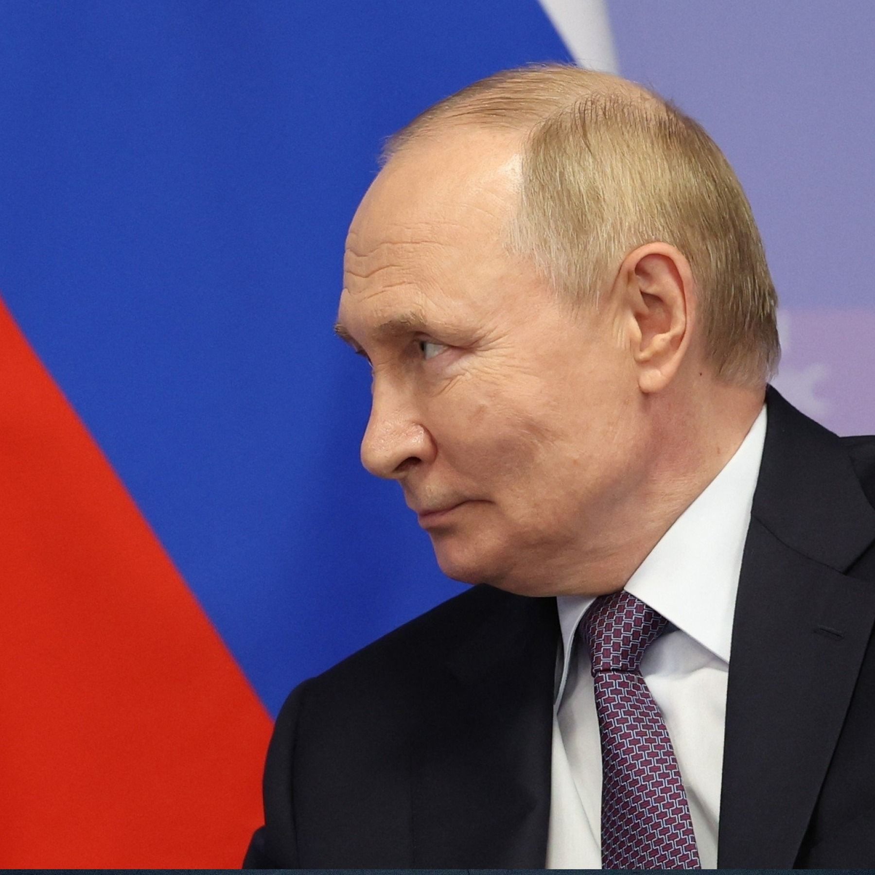 Episode art: Putin’s War Machine