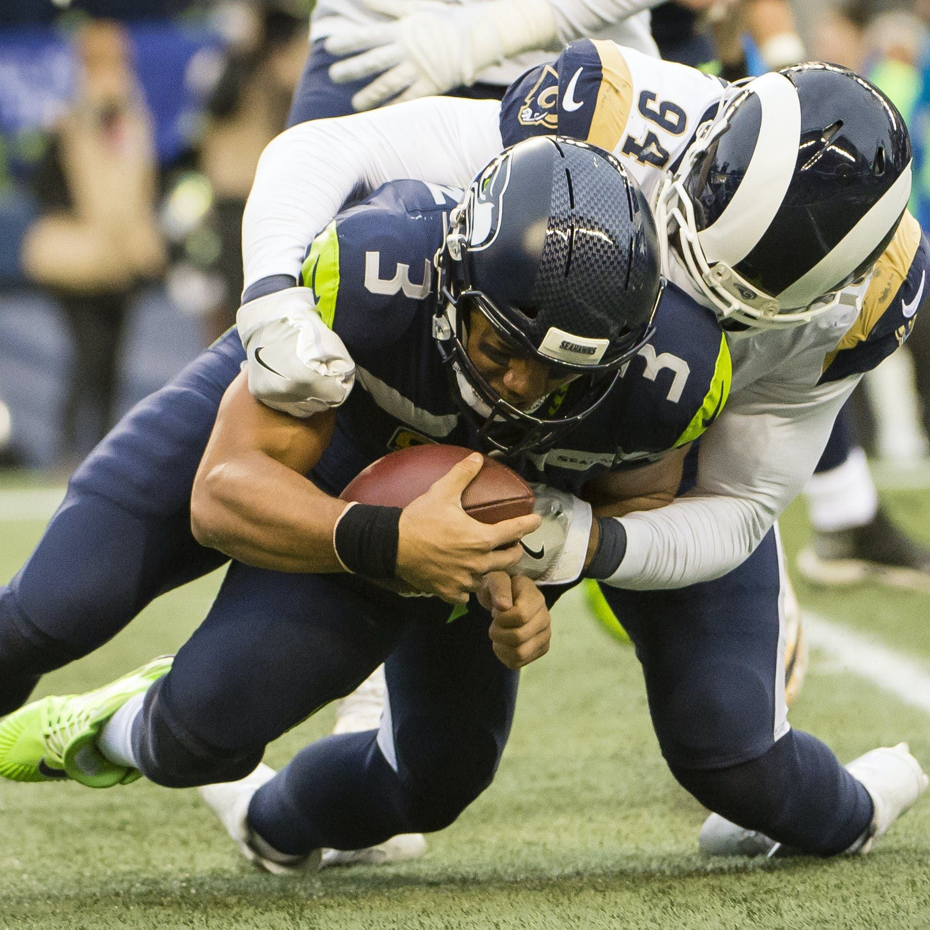 cover of episode LOCKED ON SEAHAWKS -- 12/18/17 -- What just happened?