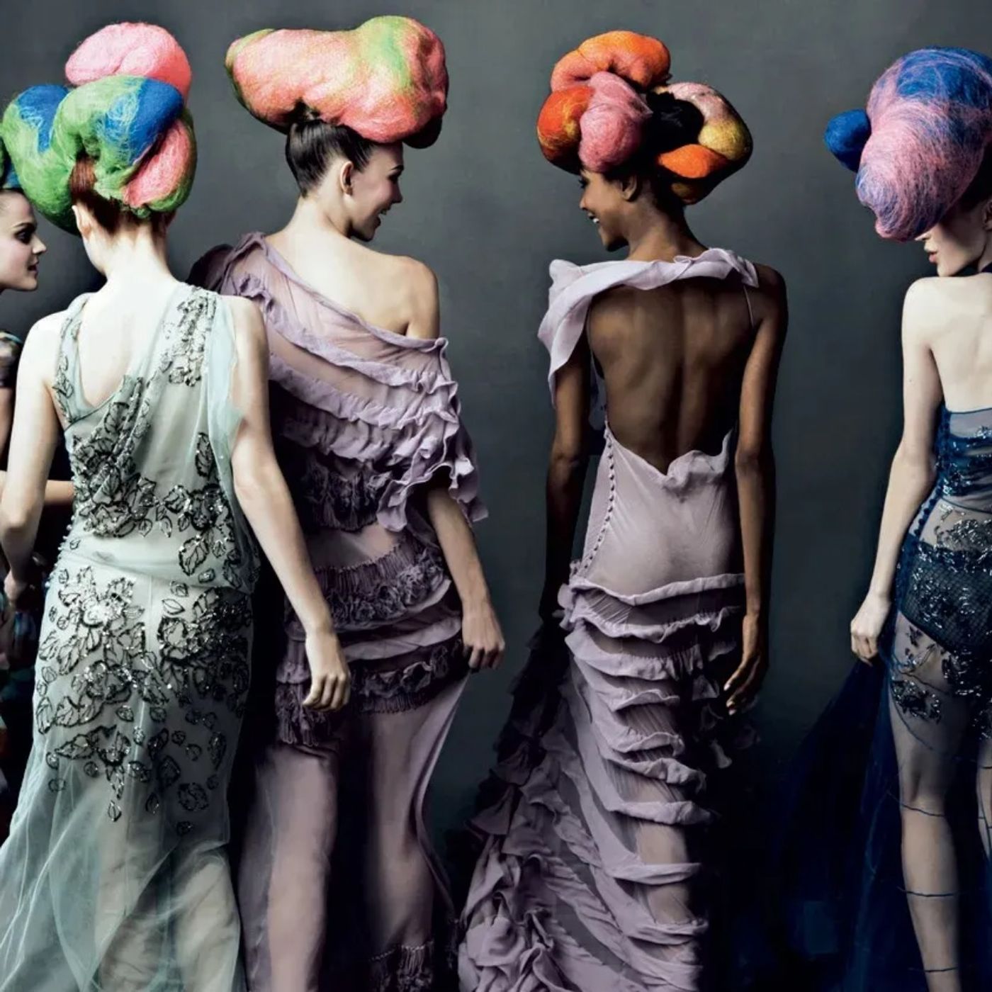Artykuł: John Galliano będzie bohaterem kolejnej wystawy w Metropolitan Museum of Art episode artwork