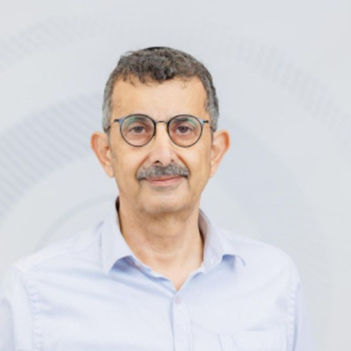 פרק 36- צמחי הארץ ברפואה ובושם עם פרופסור זהר עמר