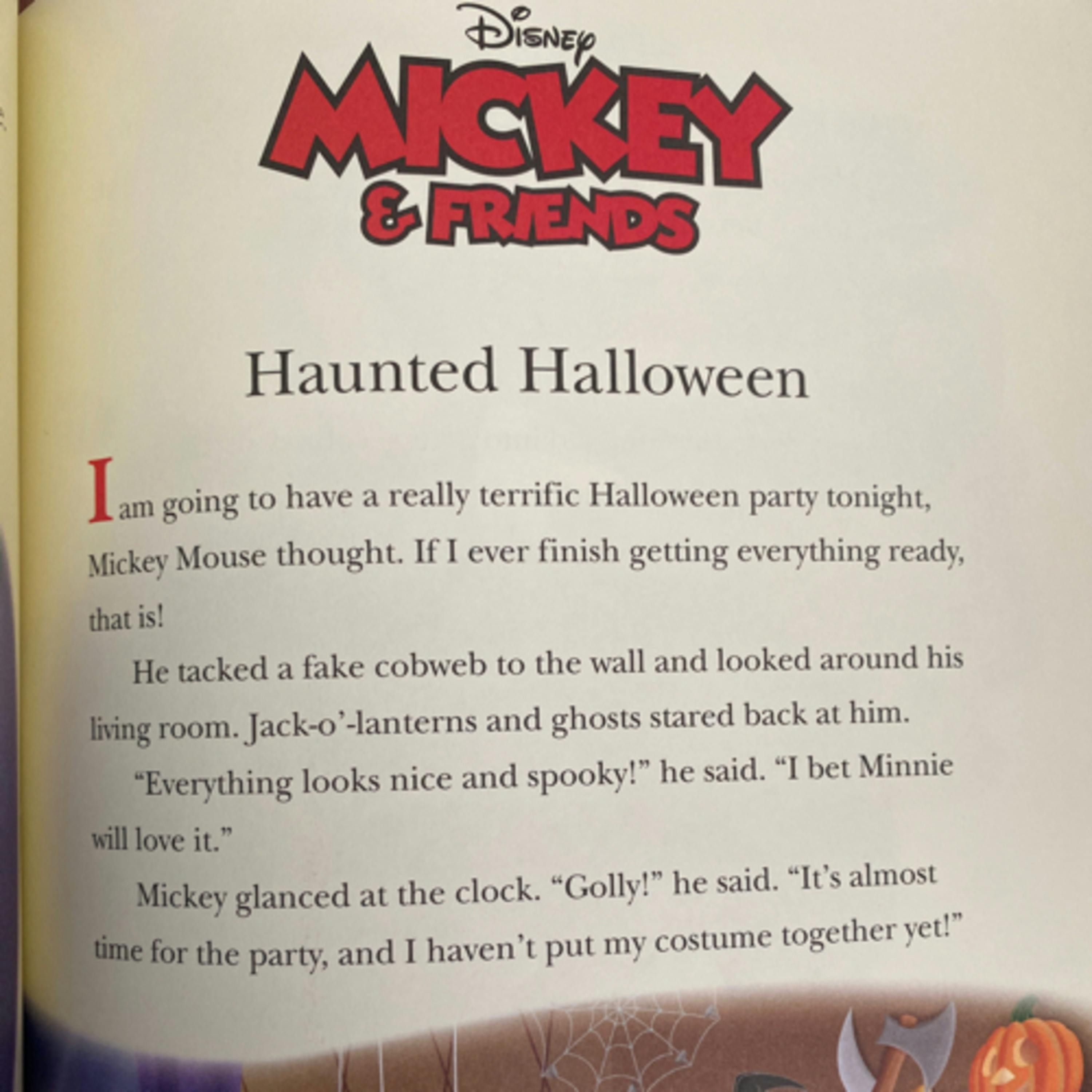 Disney 5 Minute Spooky Stories: Mickey & Friends Haunted Halloween.