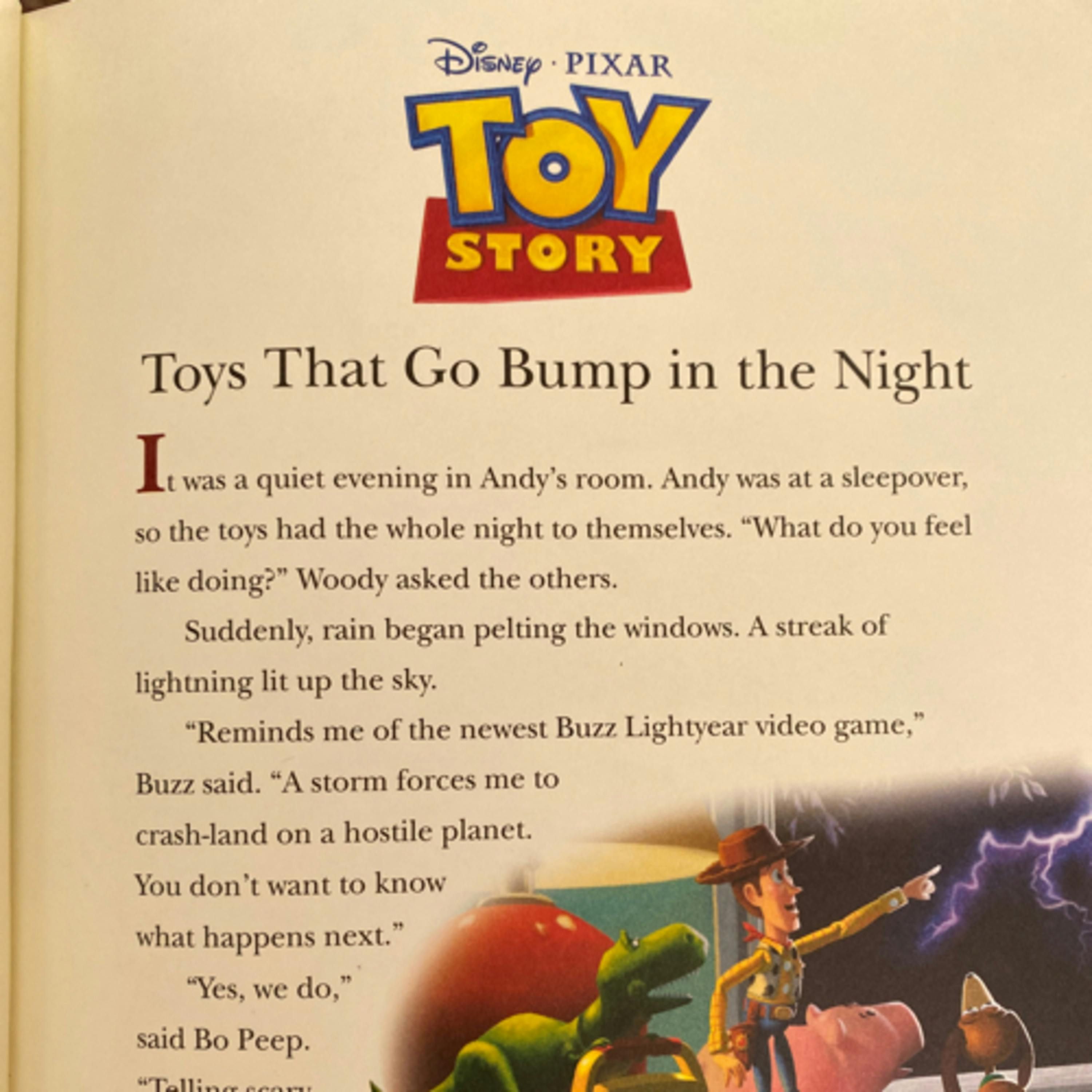 Disney 5-Minute Spooky Stories: Toy Story - Toys that go bump in the night