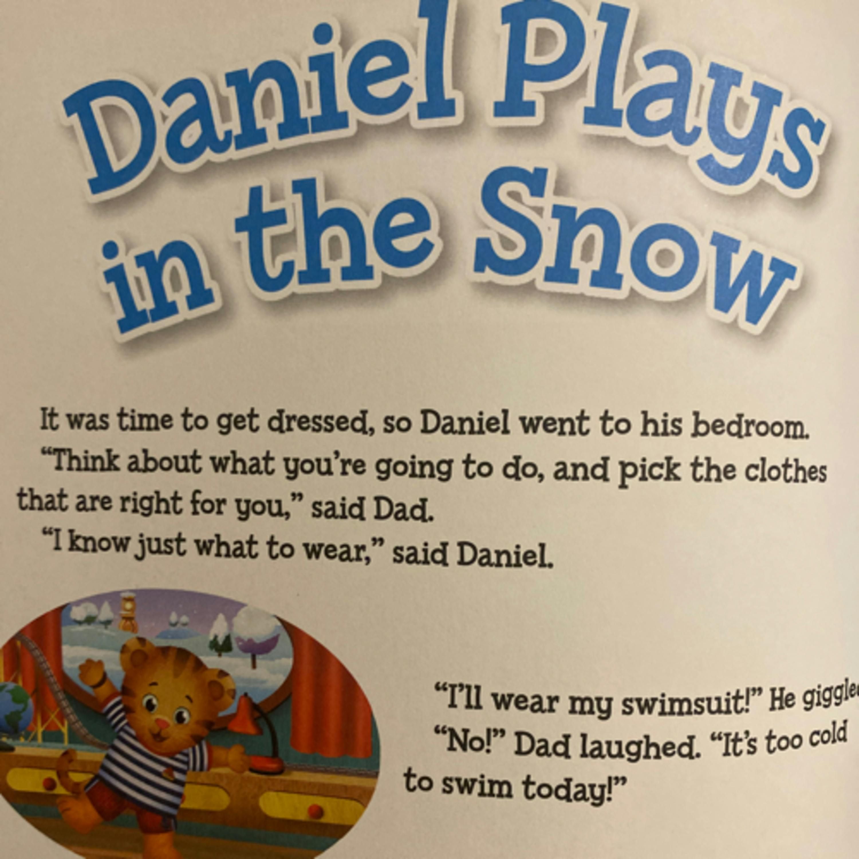 More Daniel Tiger 5 Minute Stories: Daniel Plays in the Snow