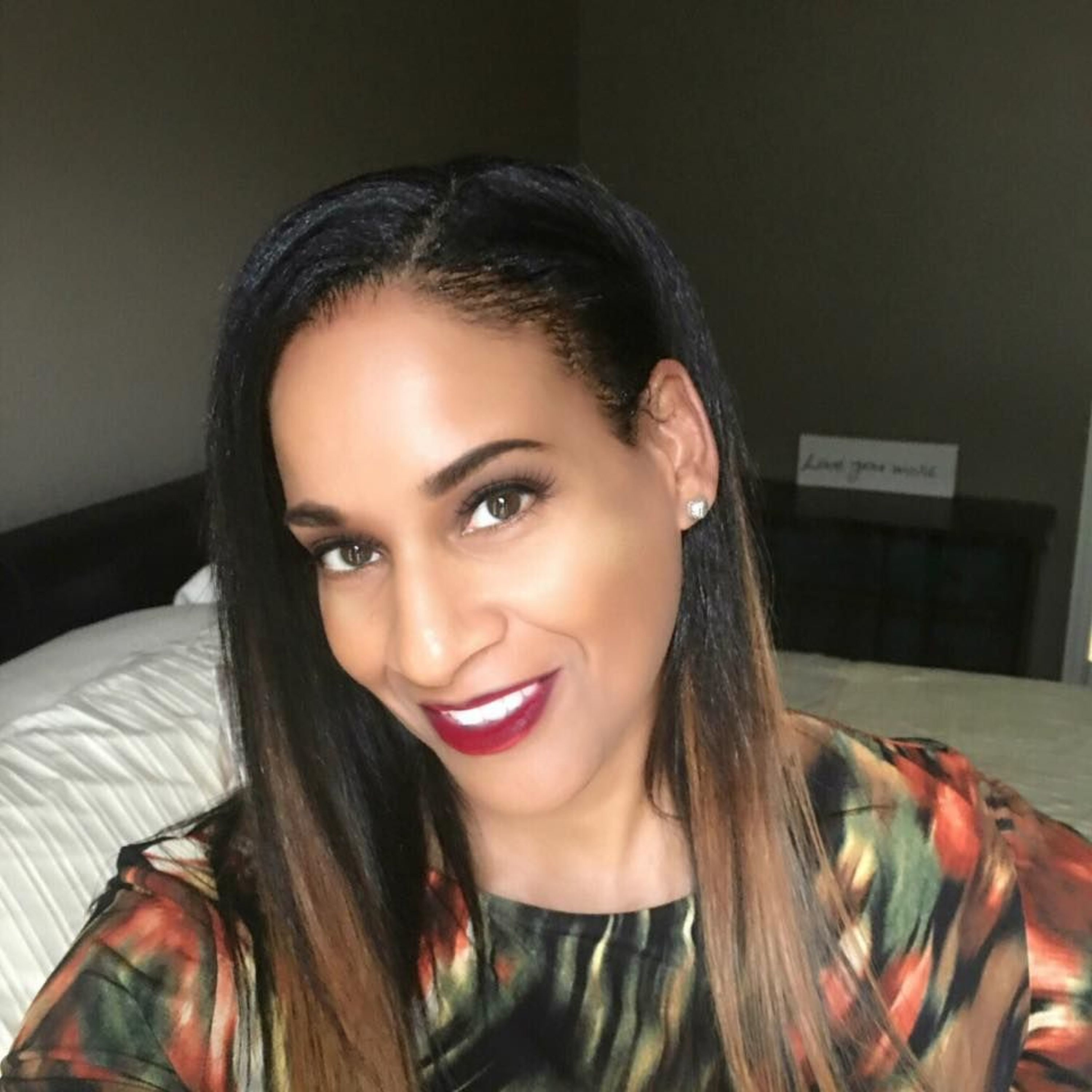 Nikki Woods: How to Build Your Authority and Maximize Your Coins with Self-publishing