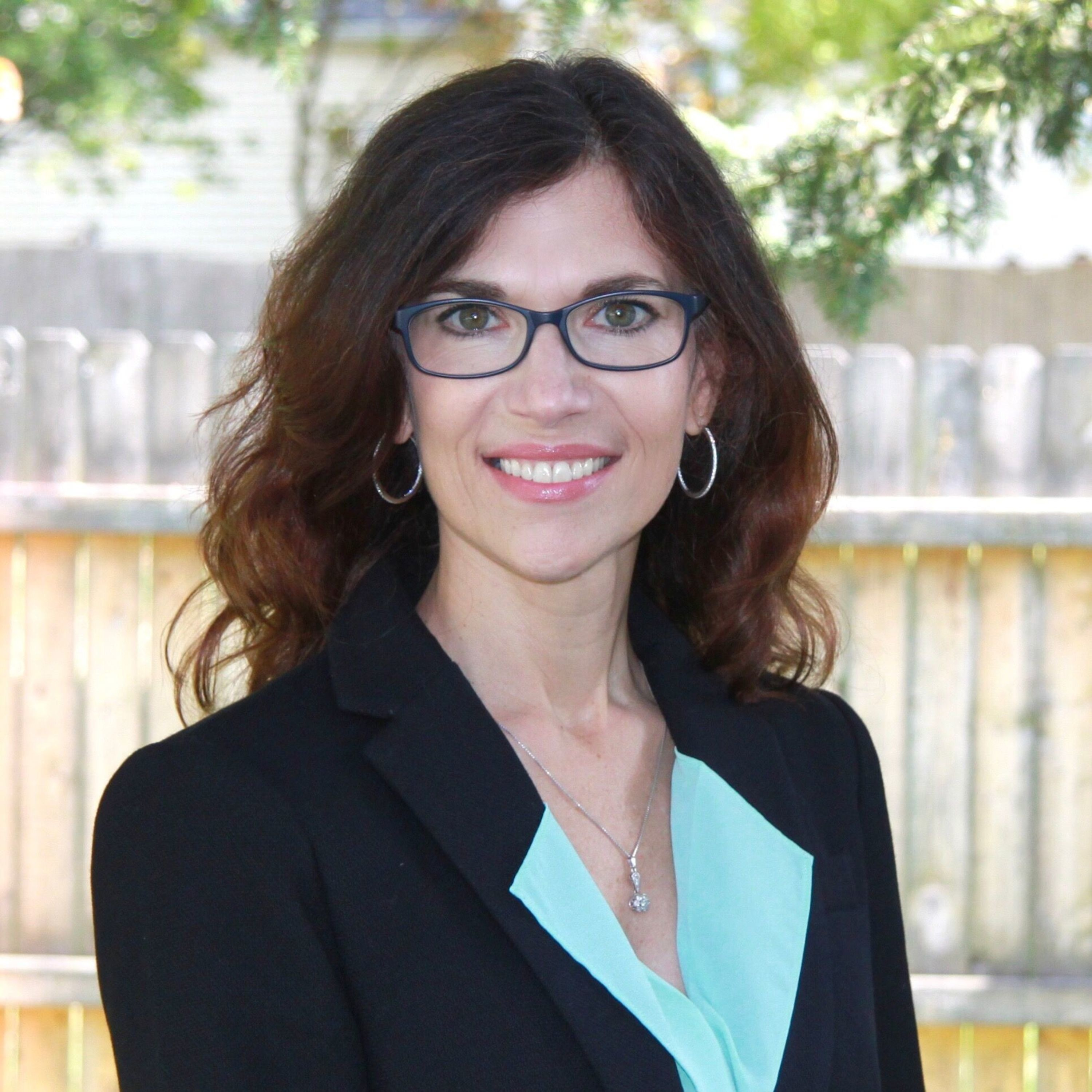 Deirdre Breakenridge: Answers for Modern Communicators