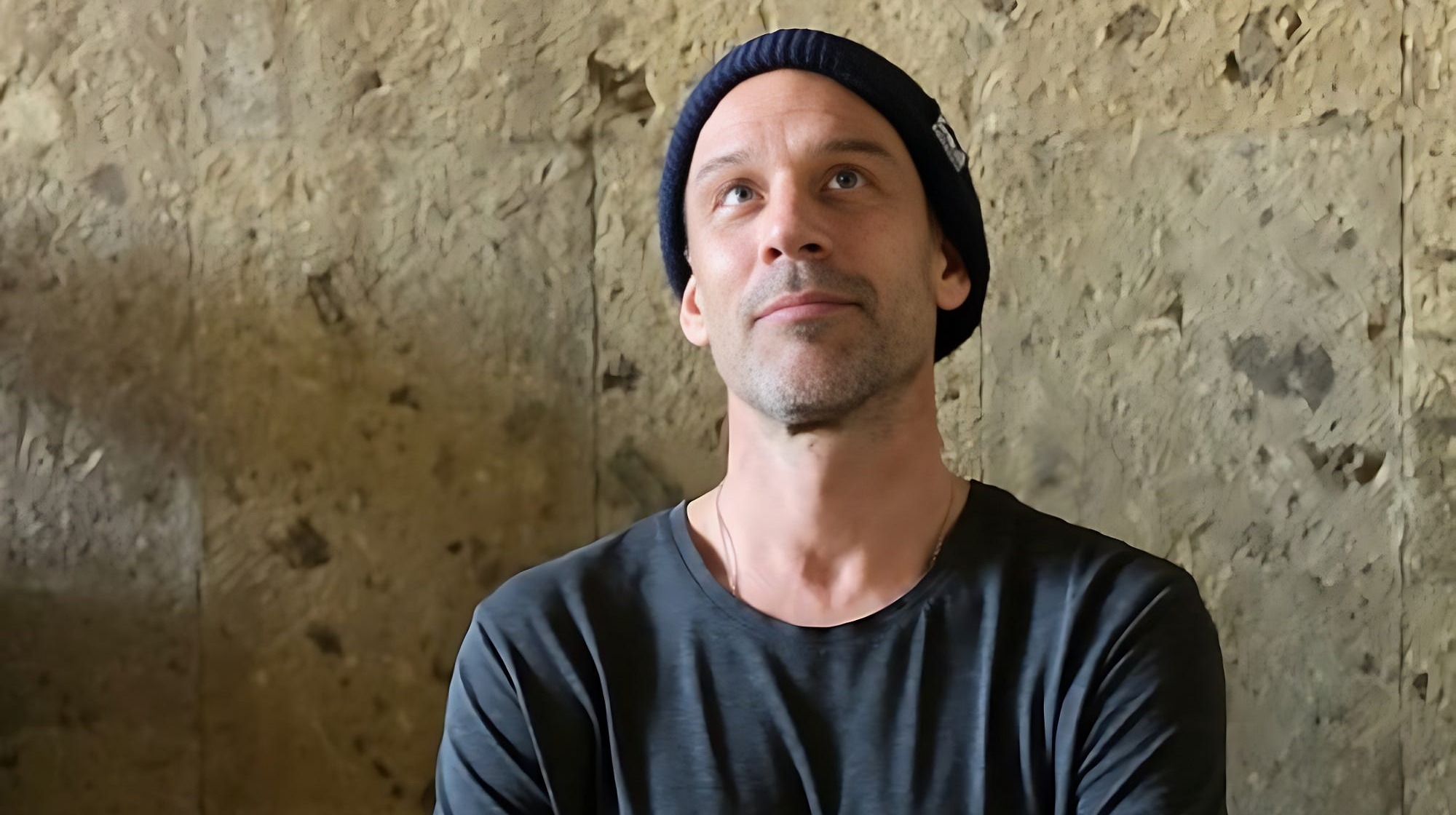 Dave Lee of Signal Snowboards