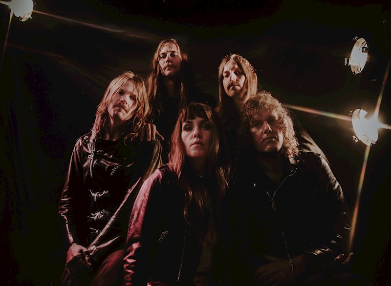 Ann-Sofie Hoyles and John Hoyles of Spiders