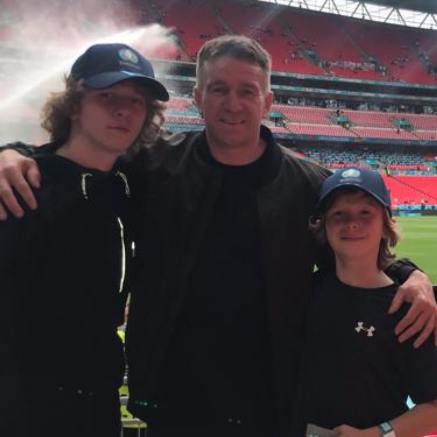 Straight From The Off - With Terence Brown