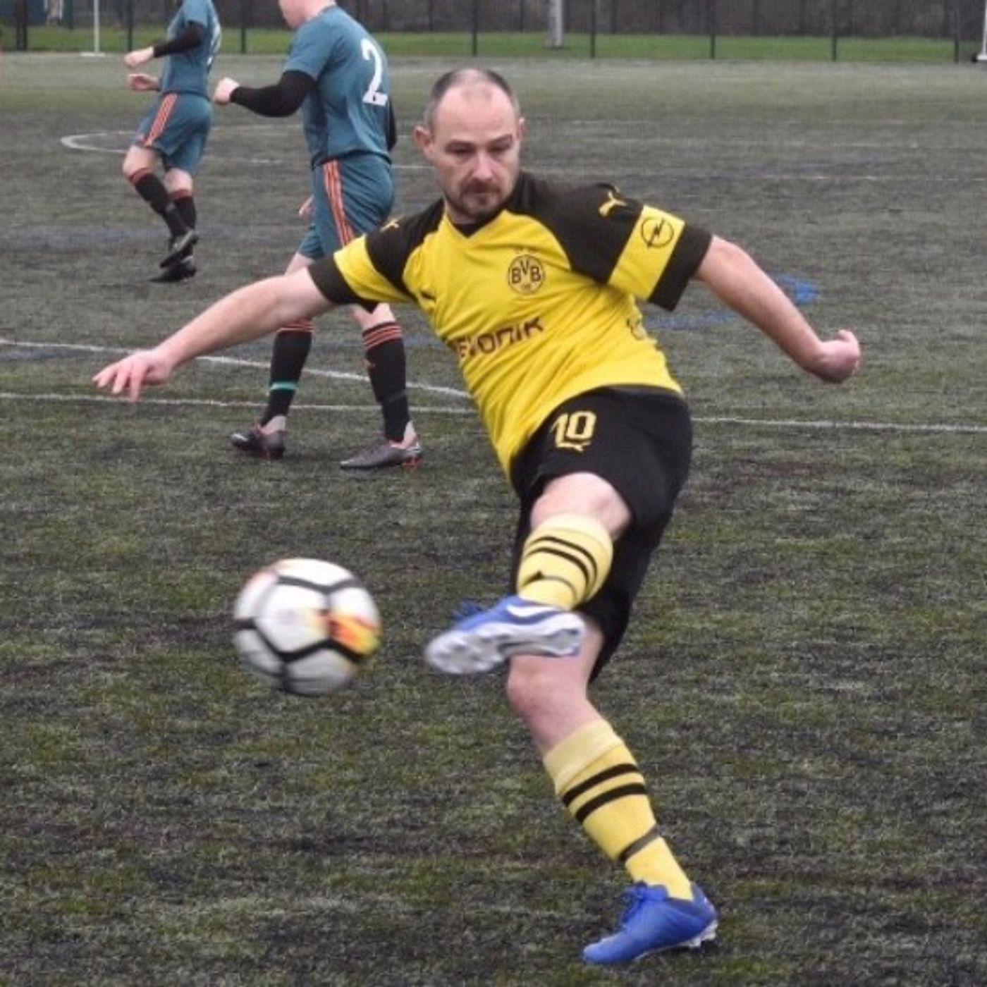 Straight From The Off - With John Lawless