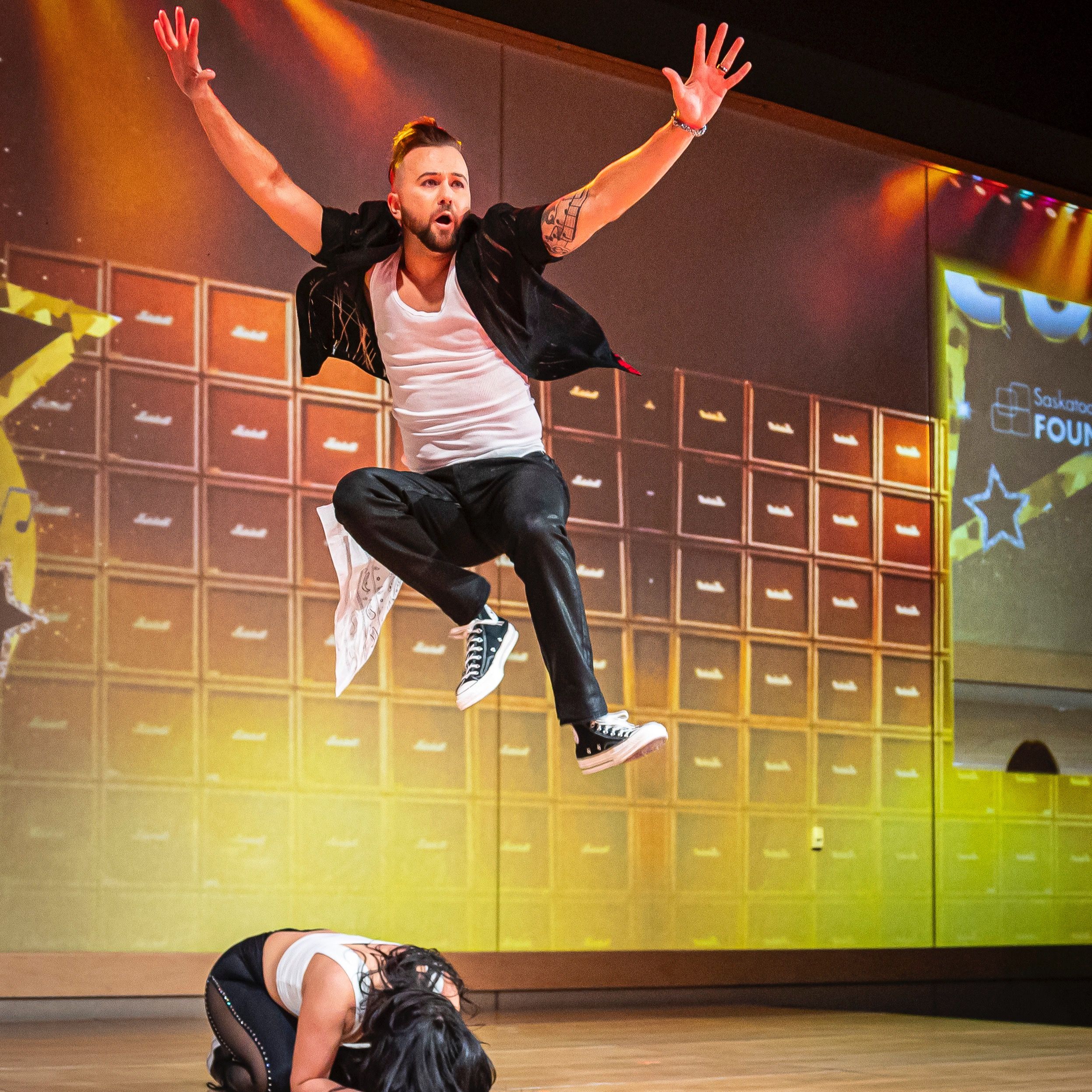 Bonus Episode - Swinging with the Stars