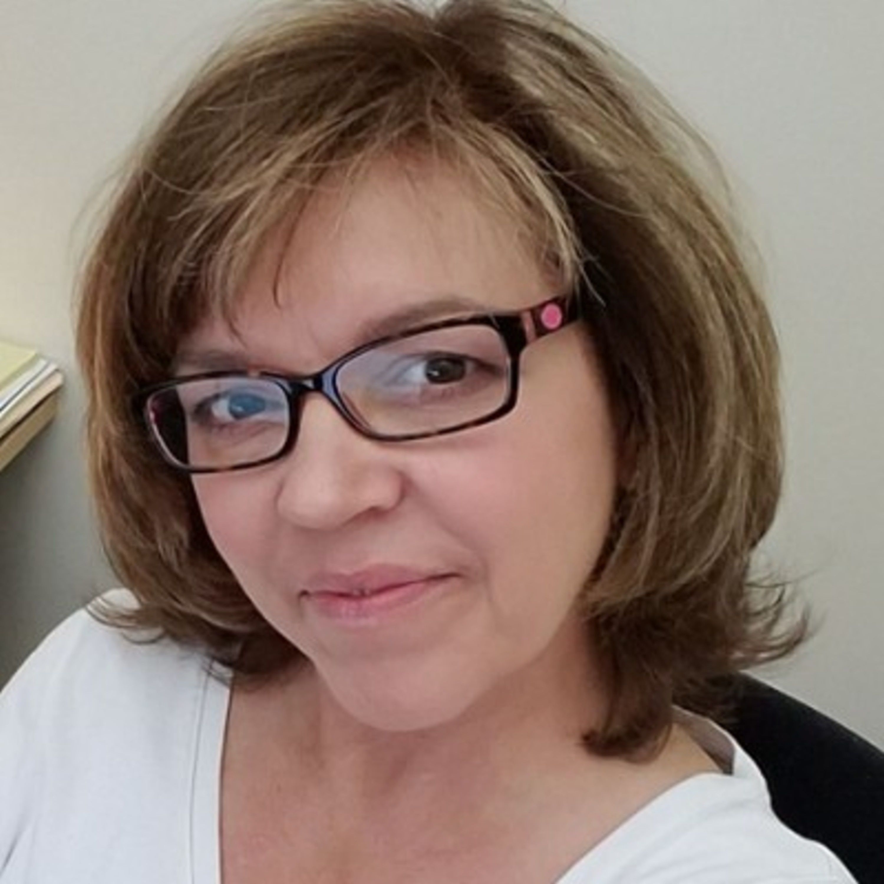 Soul Searching with Dee Brake: Finding yourself, a dream job and parenting success during a pandemic episode artwork