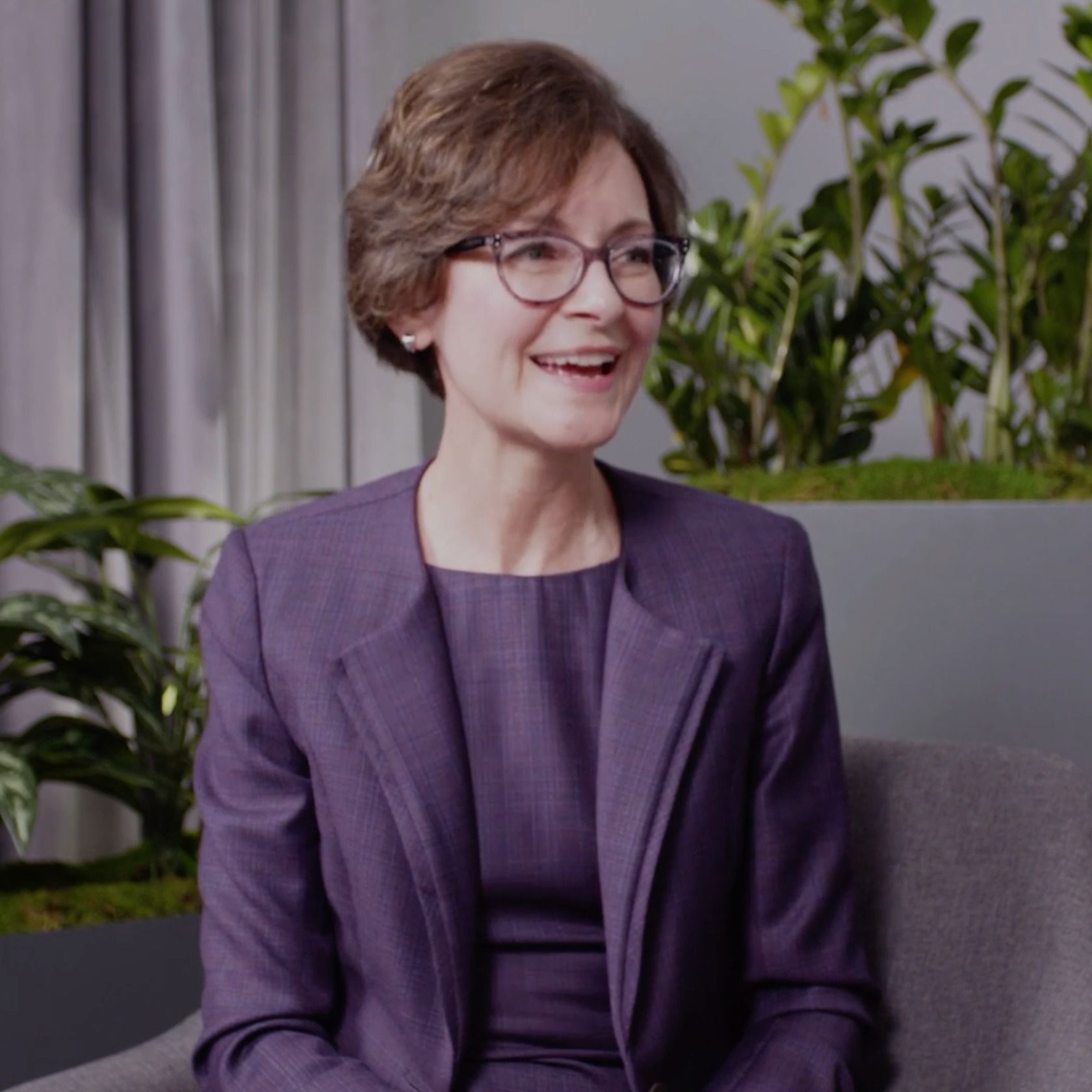 Beyond the Numbers: Dawn Behnke on Women's Leadership and Impact in Financial Services