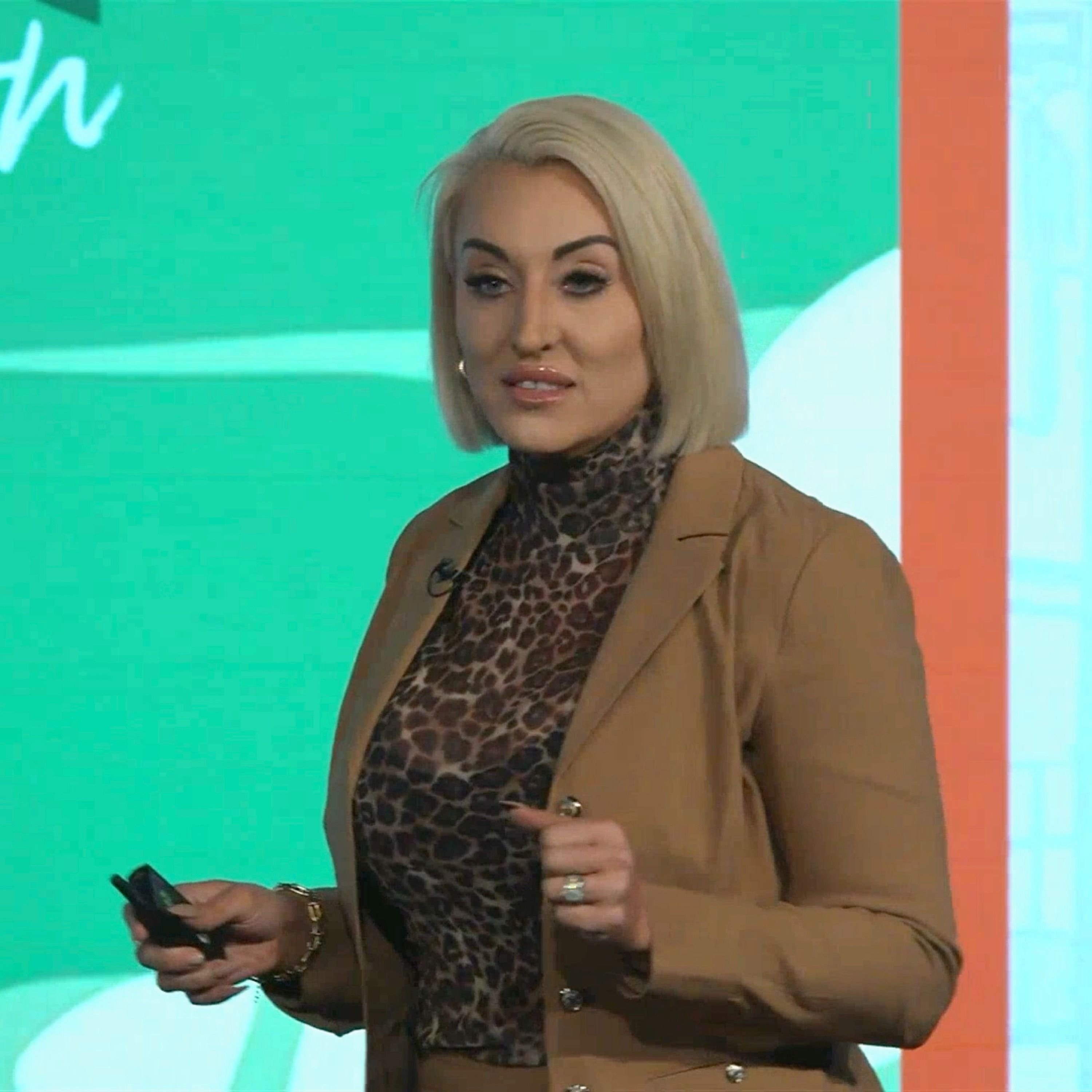 Bronwyn Linder - Redefining the Next Generation of Finance Bronwyn Linder - Redefining the Next Generation of Finance