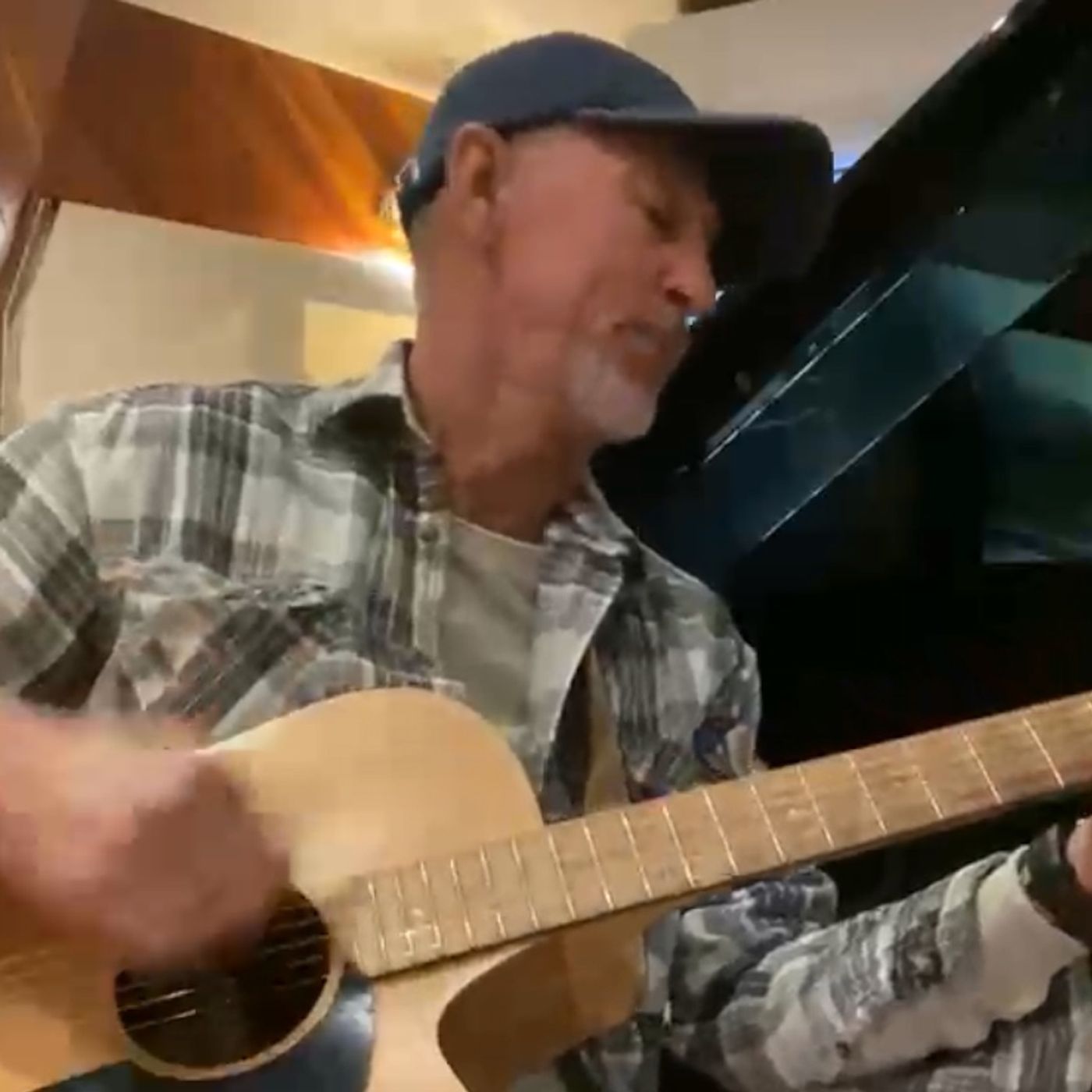 Studio Vibes: Trevor McCormack's Byron Bay Experience — Trevor McCormack Music cover