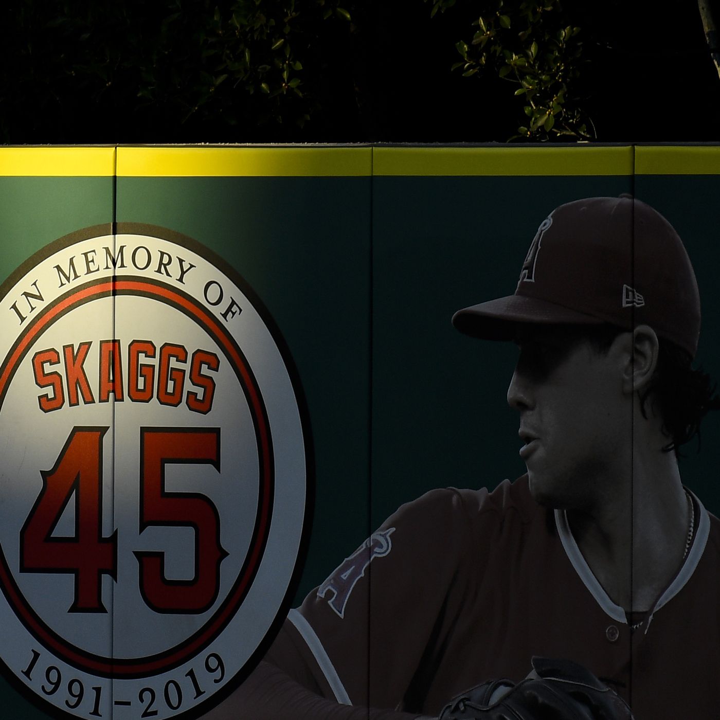 Familia de Skaggs busca culpable de sobredosis que provocó la muerte del pitcher episode artwork