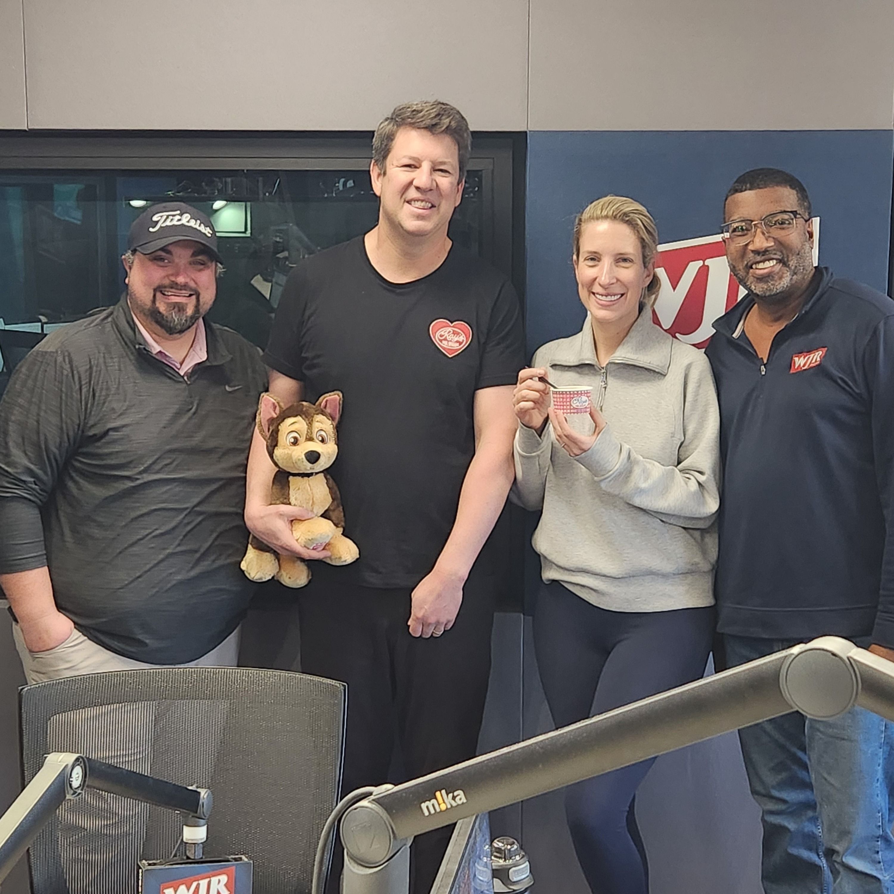 Girl Scout Cookies Crash the Ice Cream Party at Ray’s!
