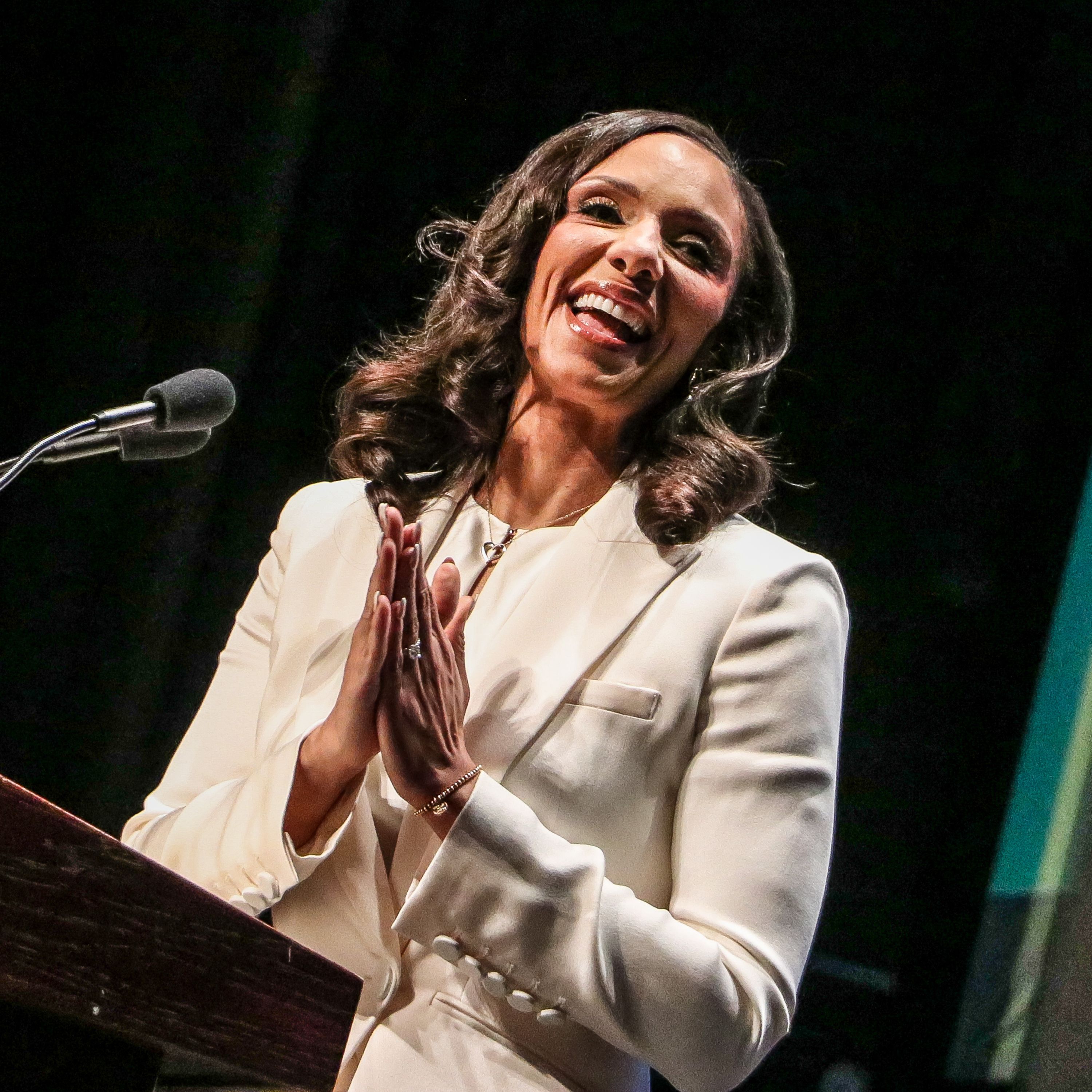 Mayor Sheffield Calls Into Bed & Bread Radiothon