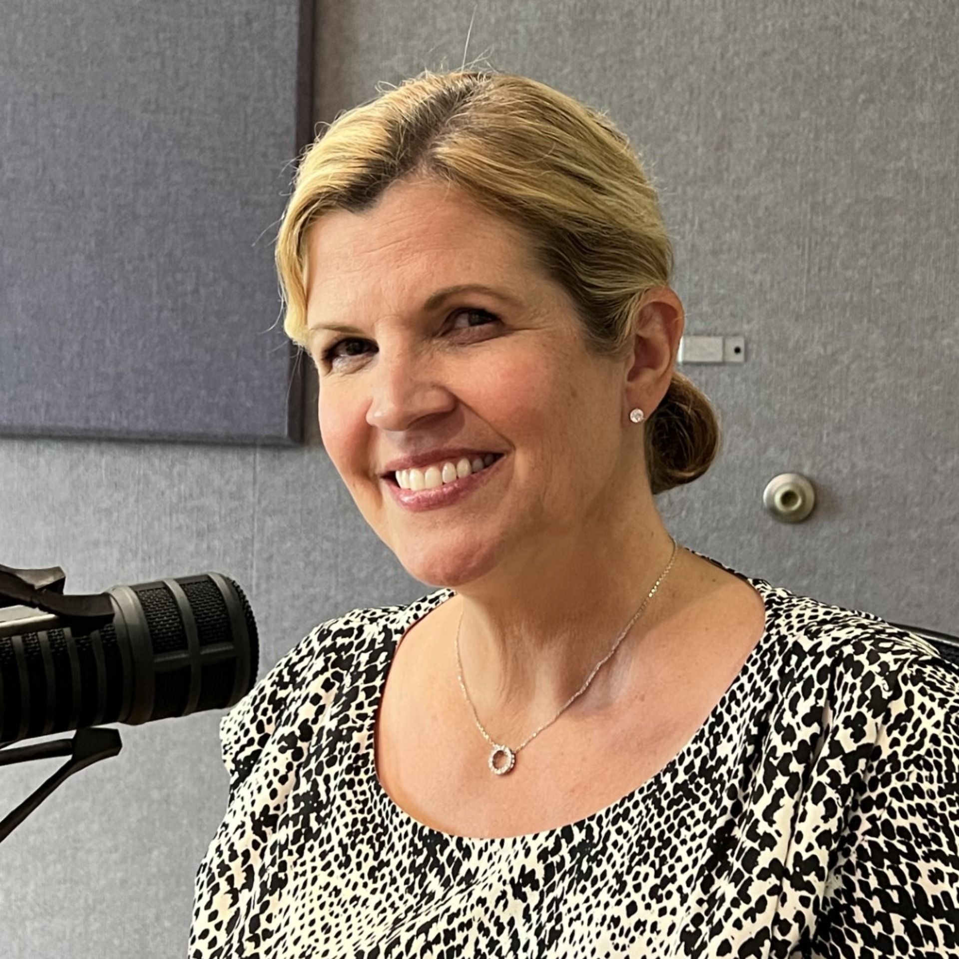 071725 ~ Bespoke Living - Cassie Dawes Rein